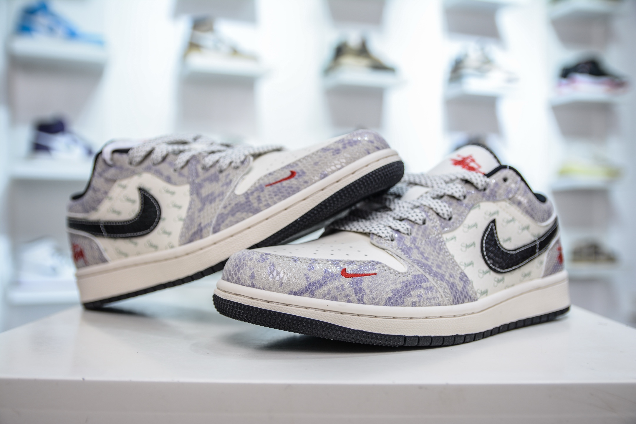 Air Jordan 1 Retro Low x Stussy 斯图西联名-紫蛇纹   FC1688-201