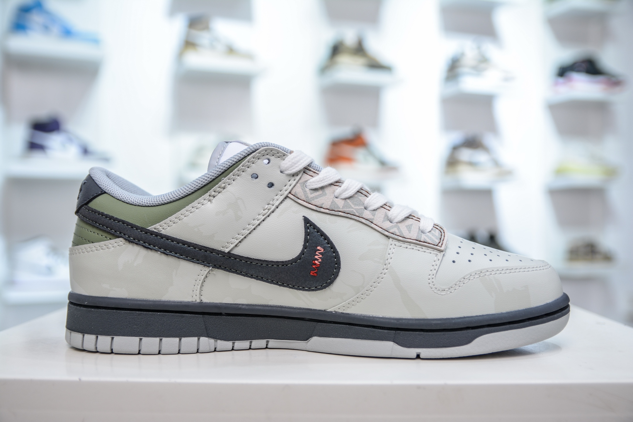 YC纯原 NK Dunk Low 心系旷野 灰黑 定制系列天花板 DD1391-103