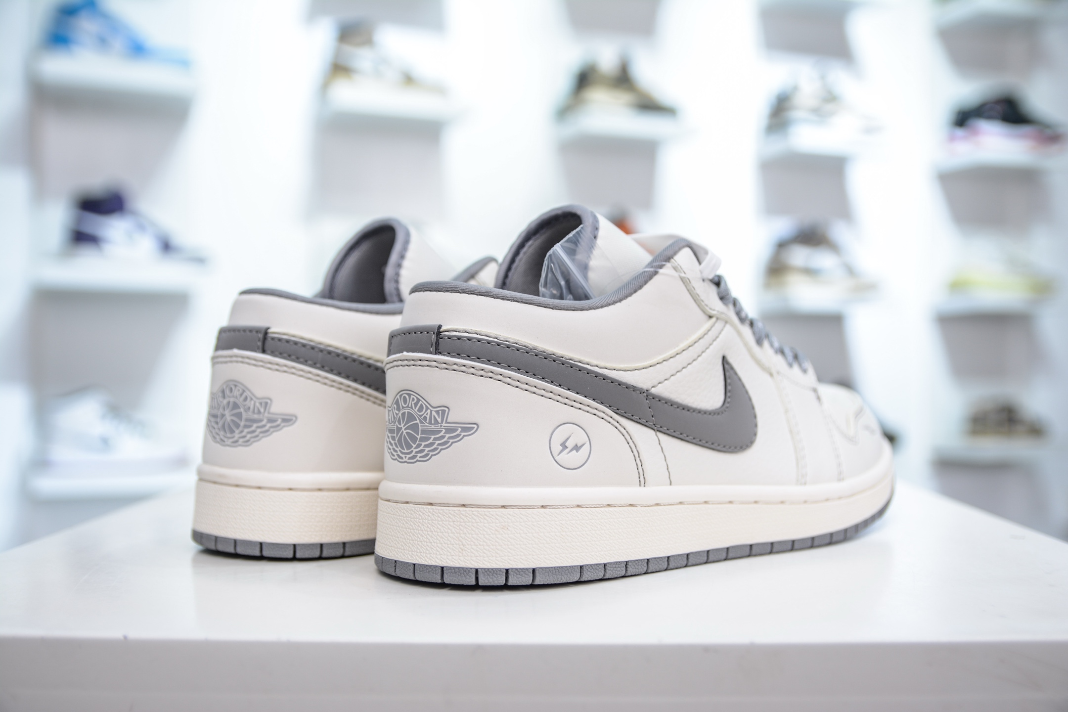 Air Jordan 1 Low x Fragment Design 藤原浩闪电联名-米白灰  CF3688-020