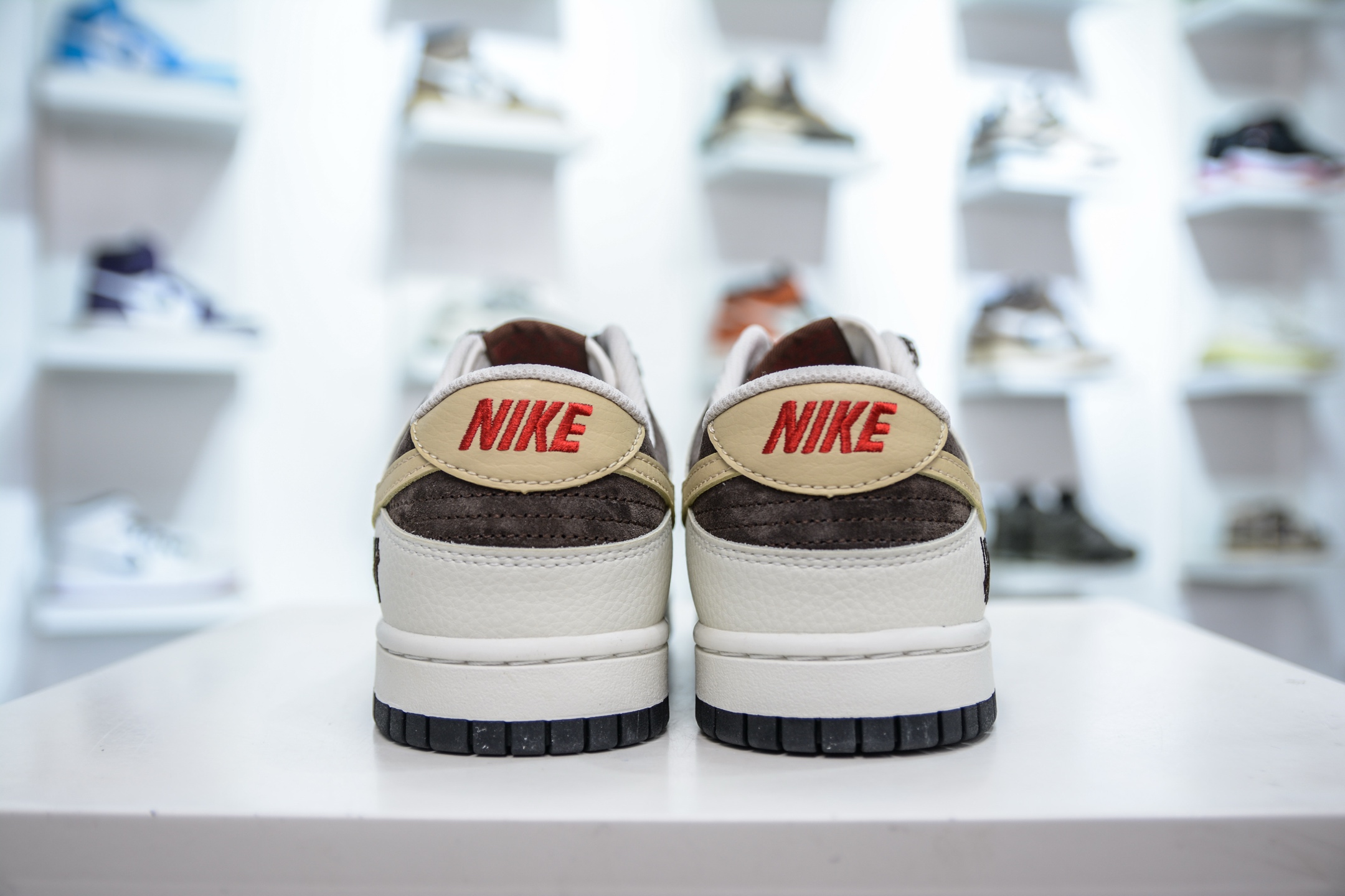 Nike Dunk Low x Undefeated UND联名-米棕卡其勾   DJ2024-089