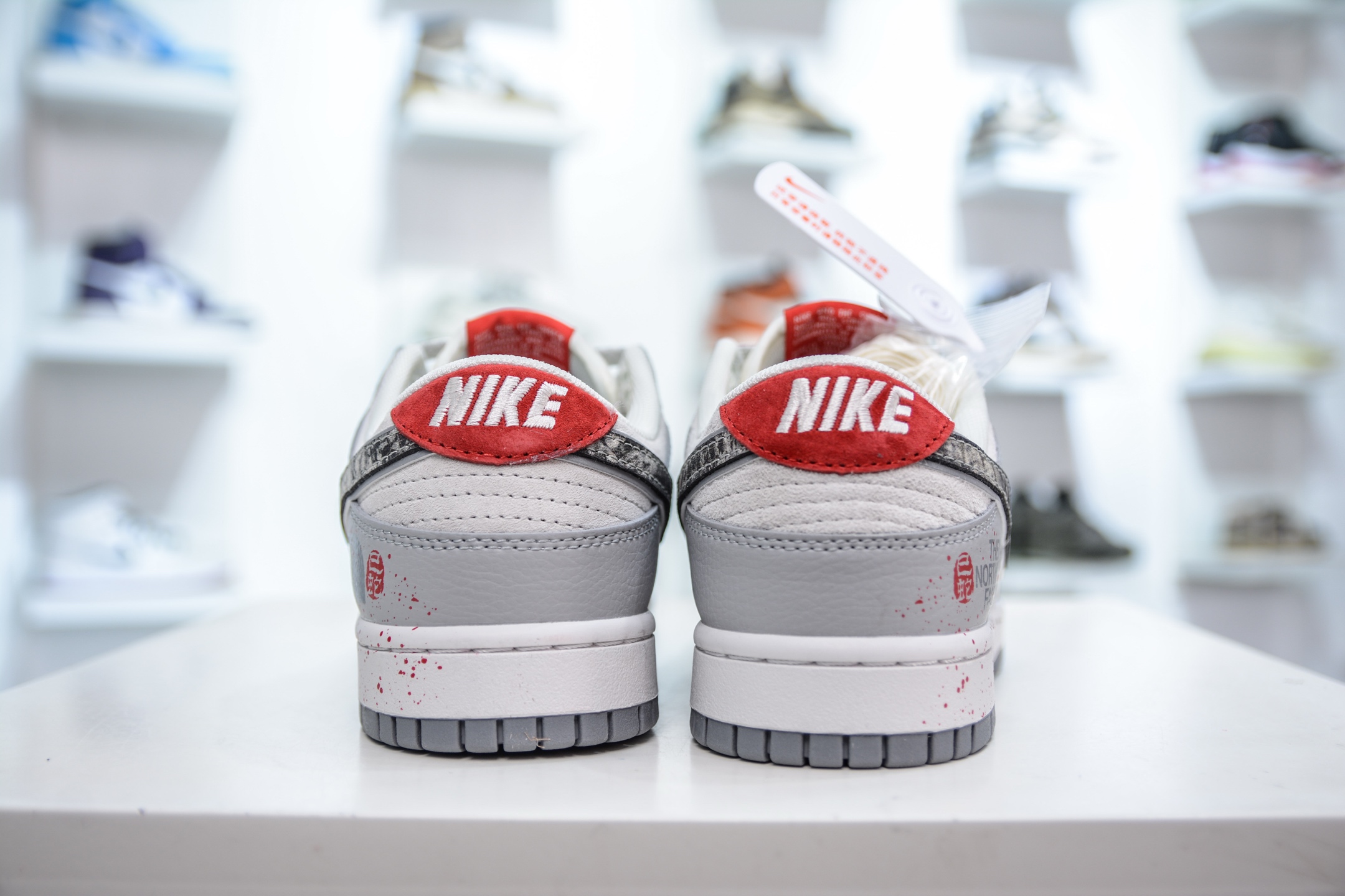 Nike SB Dunk Low x The North Face 蛇年限定 北面联名-猪八蛇鳞勾   DM6868-038