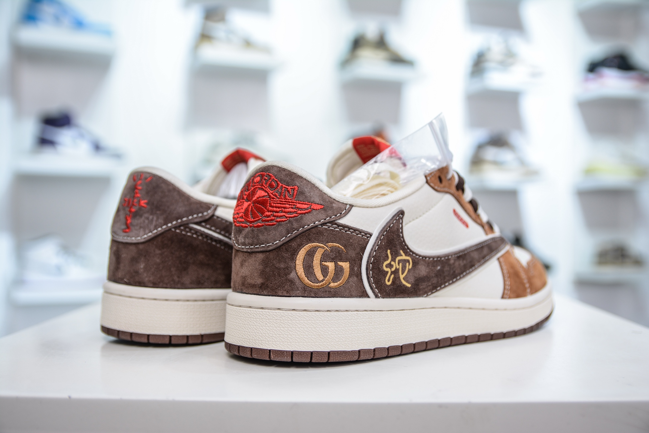 Travis Scott x Nike Air Jordan 1 Low x Gucci 蛇年限定古驰联名-棕蛇 DM9288-011