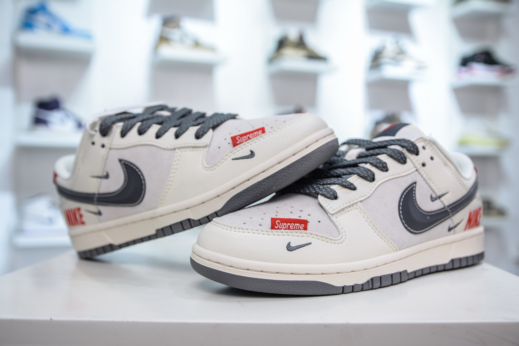 Nike SB Dunk Low x Supreme SUP联名-米灰 FC1688-205