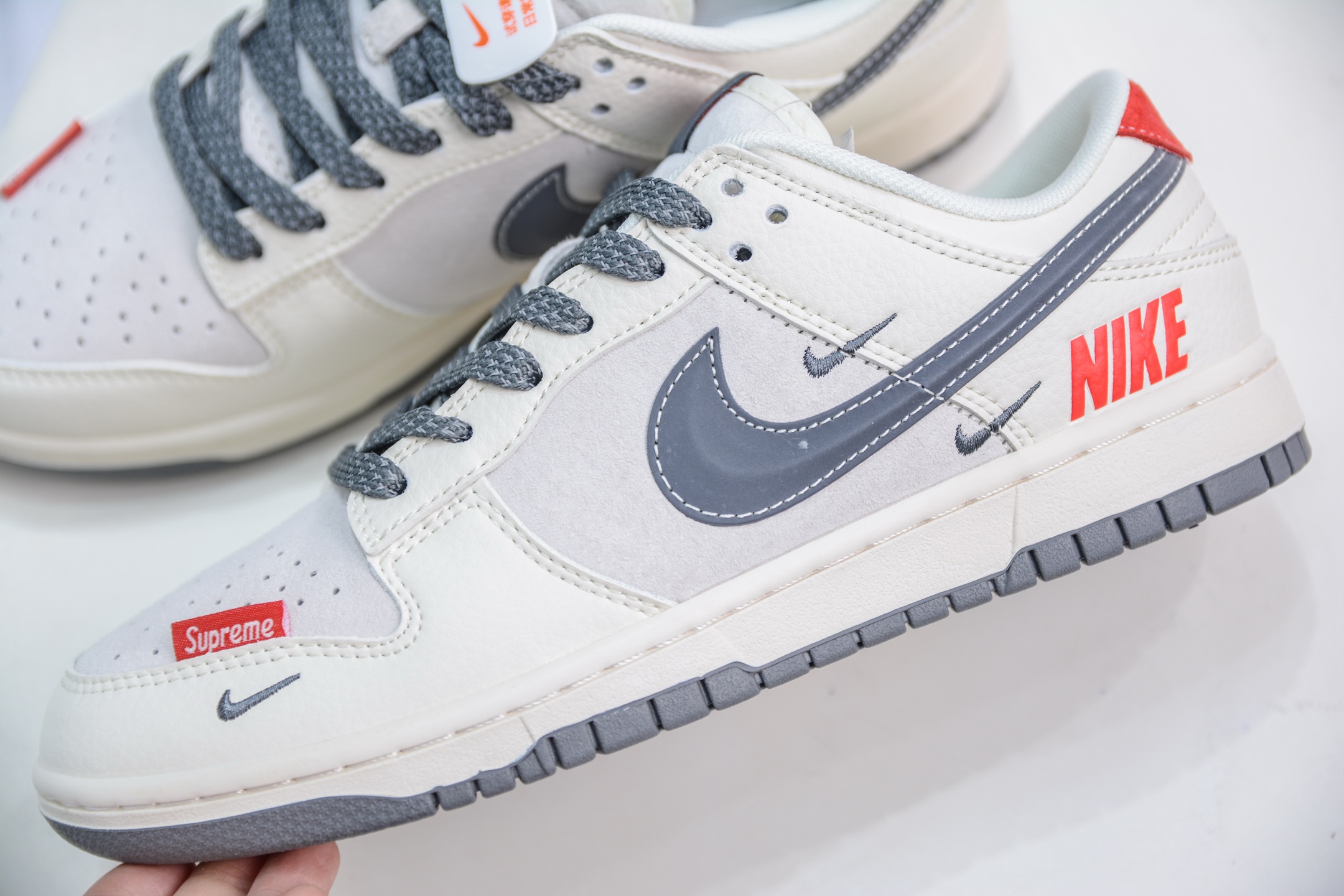 Nike SB Dunk Low x Supreme SUP联名-米灰 FC1688-205