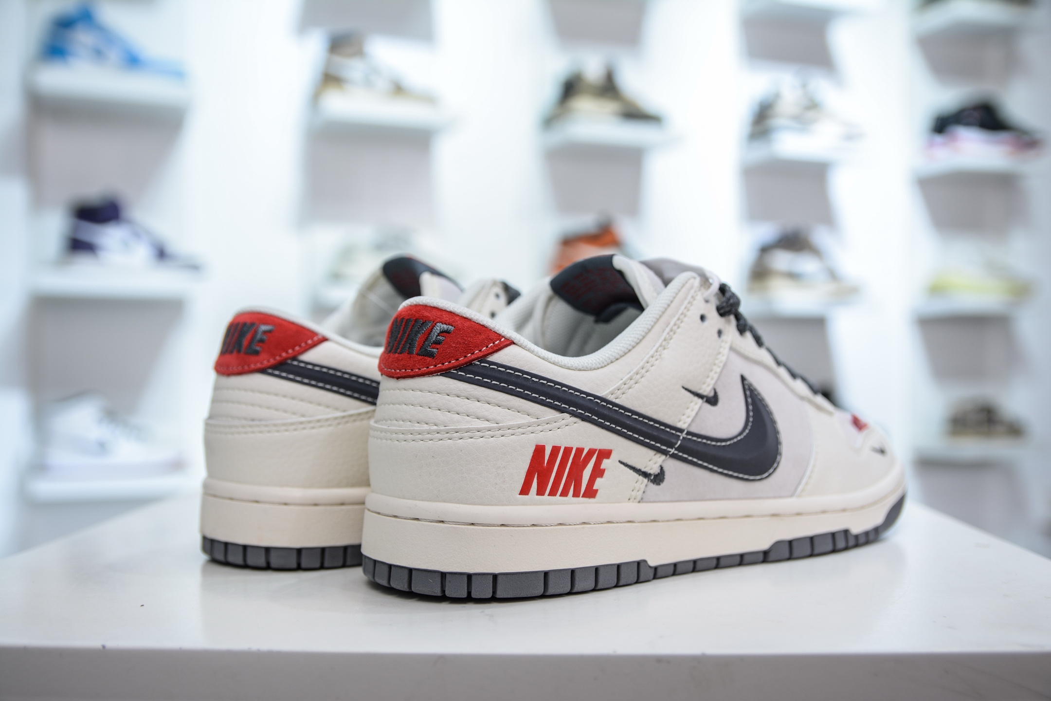 Nike SB Dunk Low x Supreme SUP联名-米灰 FC1688-205
