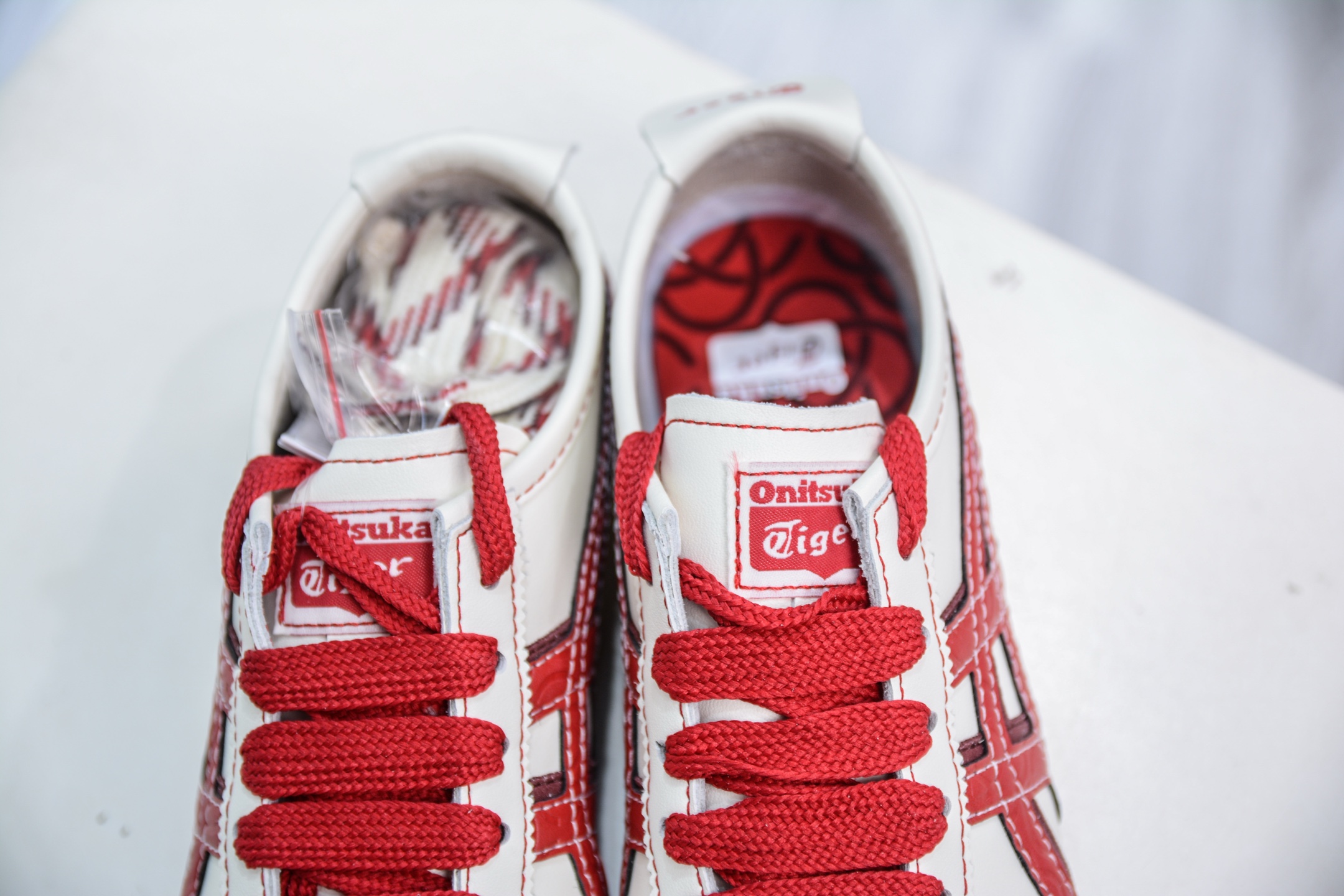 Onitsuka Tiger Mexico 66 蛇年限定-米白红 鬼冢虎  1183C391-100