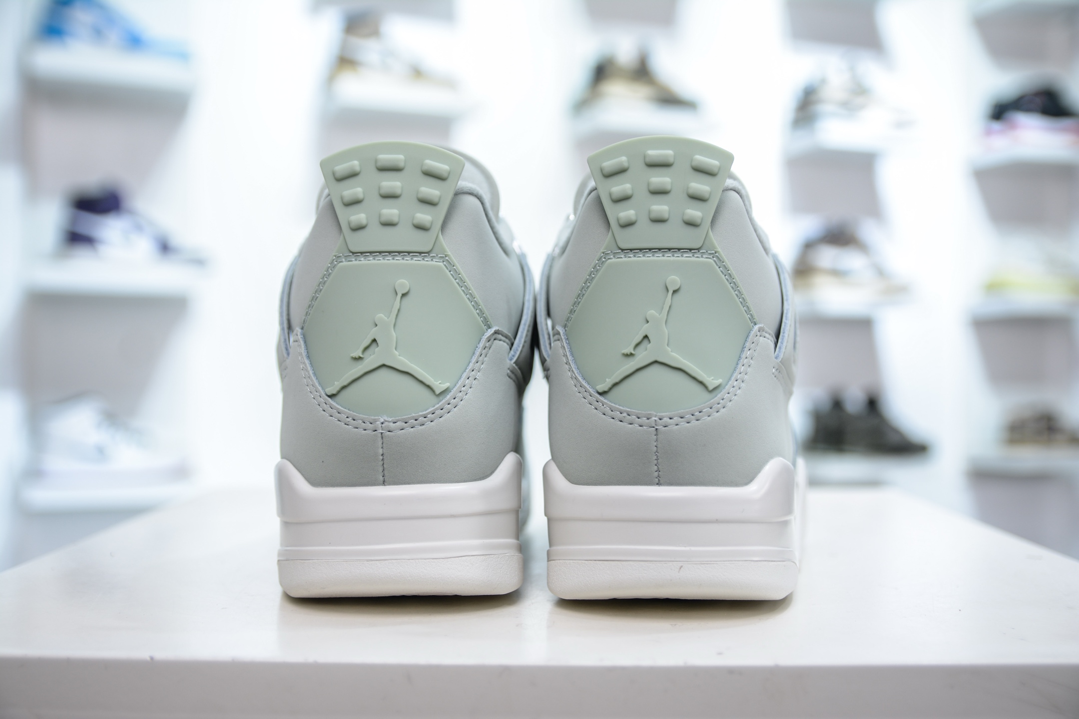 神版纯原 Air Jordan AJ4 ”Seafoam” 薄荷绿 HV0823-003