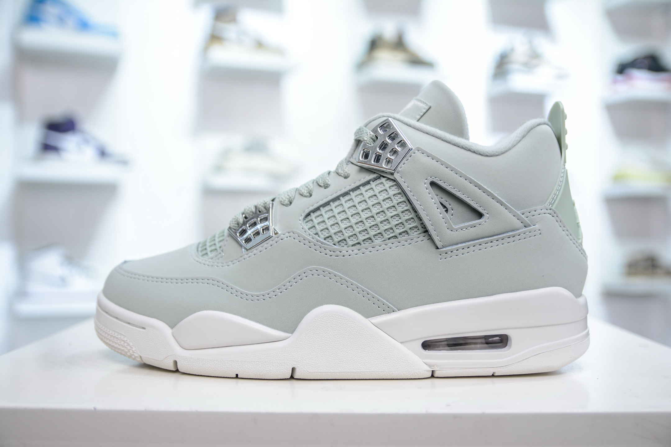 神版纯原 Air Jordan AJ4 ”Seafoam” 薄荷绿 HV0823-003