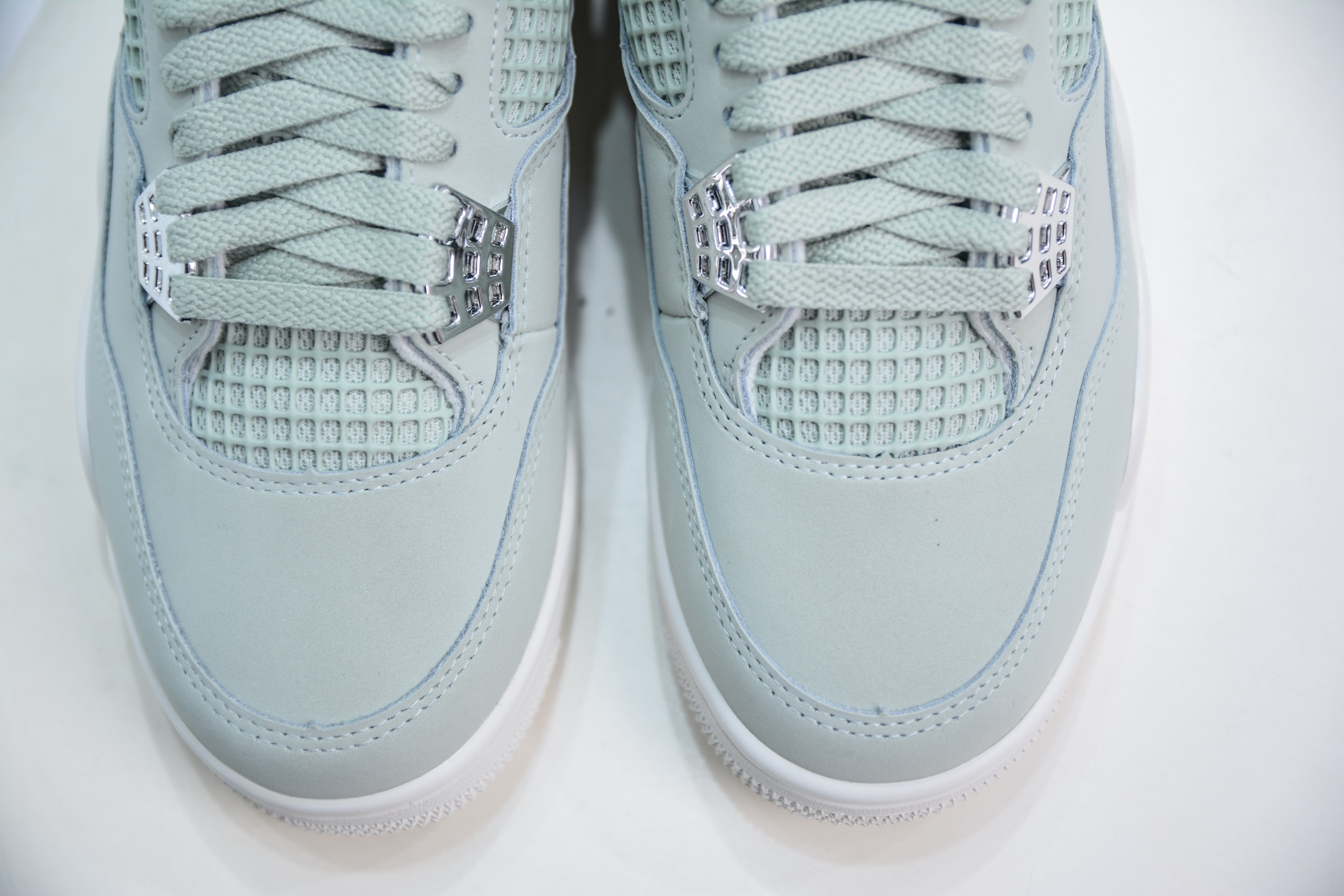 神版纯原 Air Jordan AJ4 ”Seafoam” 薄荷绿 HV0823-003