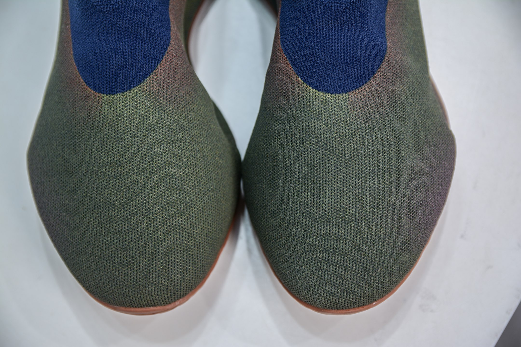 XA版本 Yeezy Knit Runer”Sulfur”功夫跑步者系列低帮袜套式轻便针织透气休闲运动慢跑鞋 HP3370