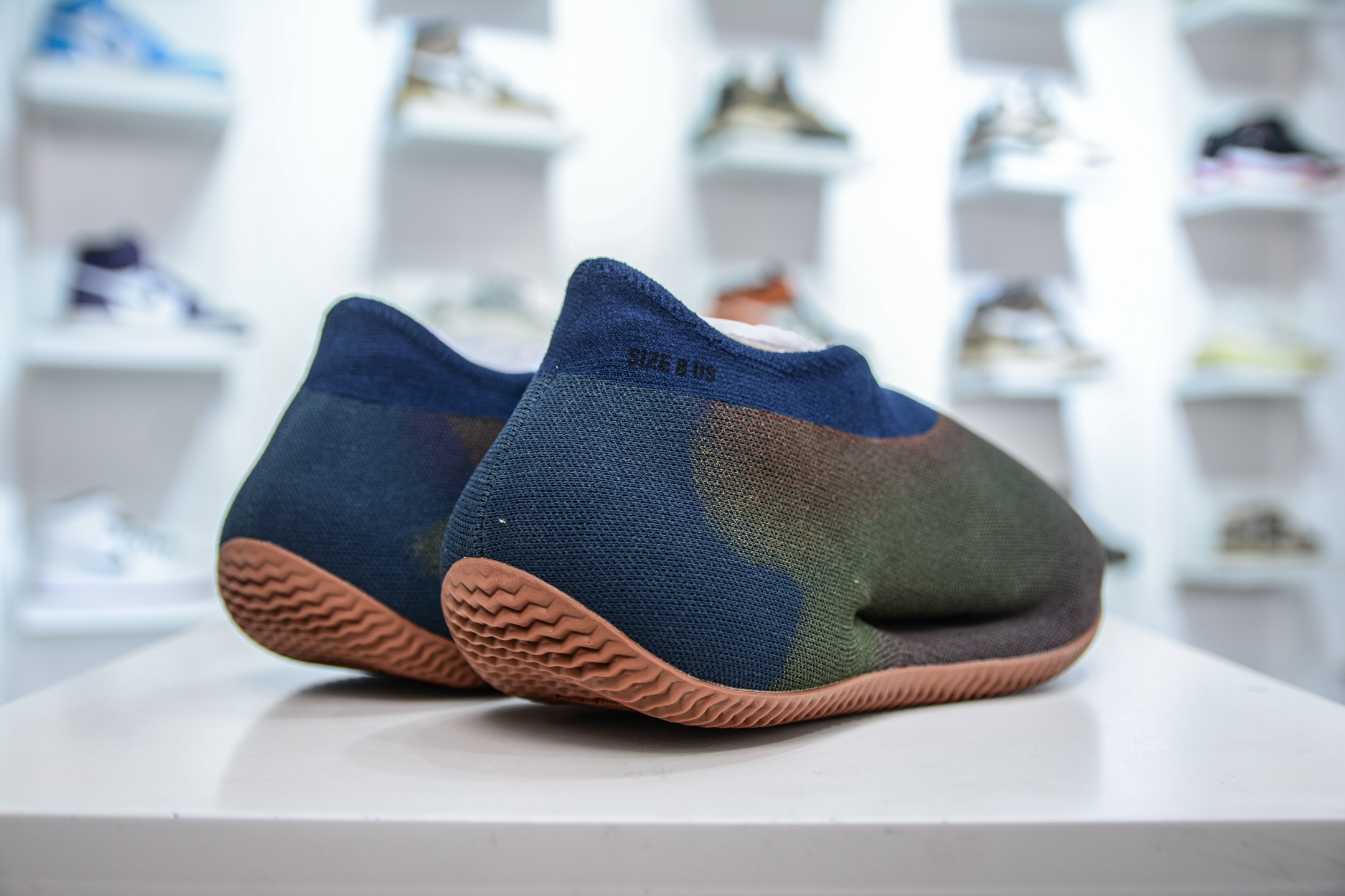 XA版本 Yeezy Knit Runer”Sulfur”功夫跑步者系列低帮袜套式轻便针织透气休闲运动慢跑鞋 HP3370