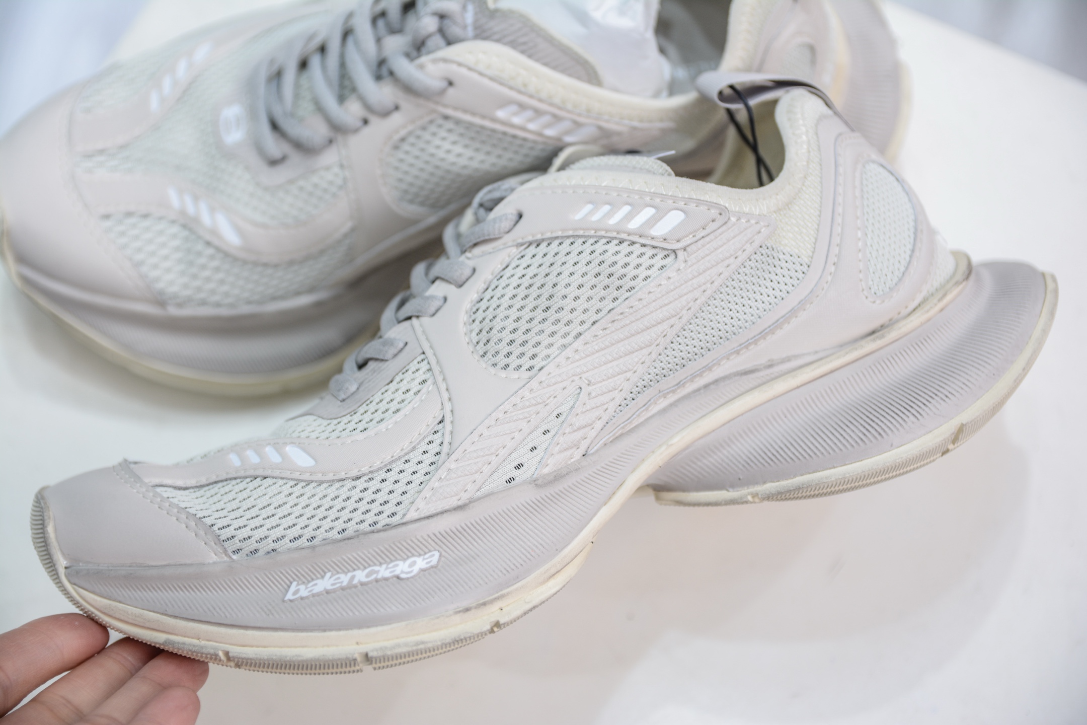 XA版 BALENCIAGA 巴黎世家12.5代 轻便透气跑鞋 793944 WFLGY 2000