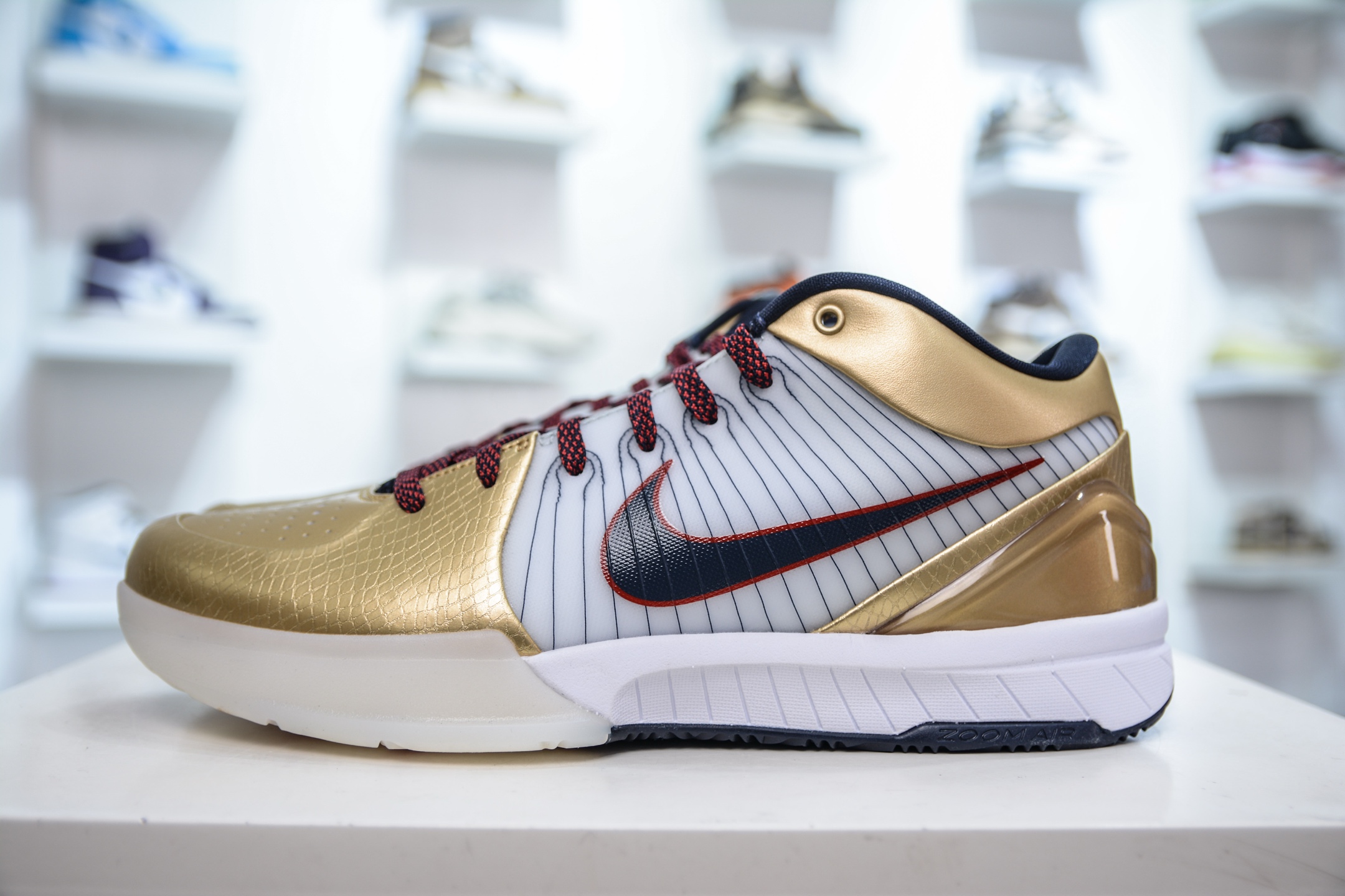 GX纯原 NK Zoom Kobe 4 科比四代 奥运会白黑金 完美复刻公司货 Phylon泡棉中底  FQ3544-100