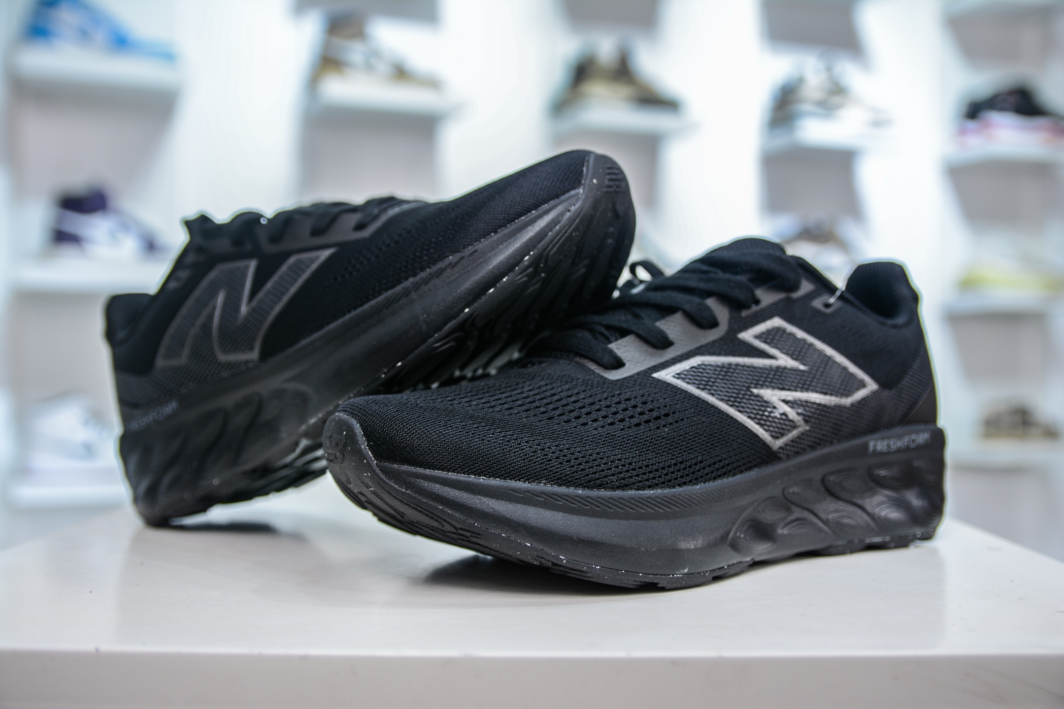New Balance NB FuelCell Supercomp NB跑步鞋  M520LI9