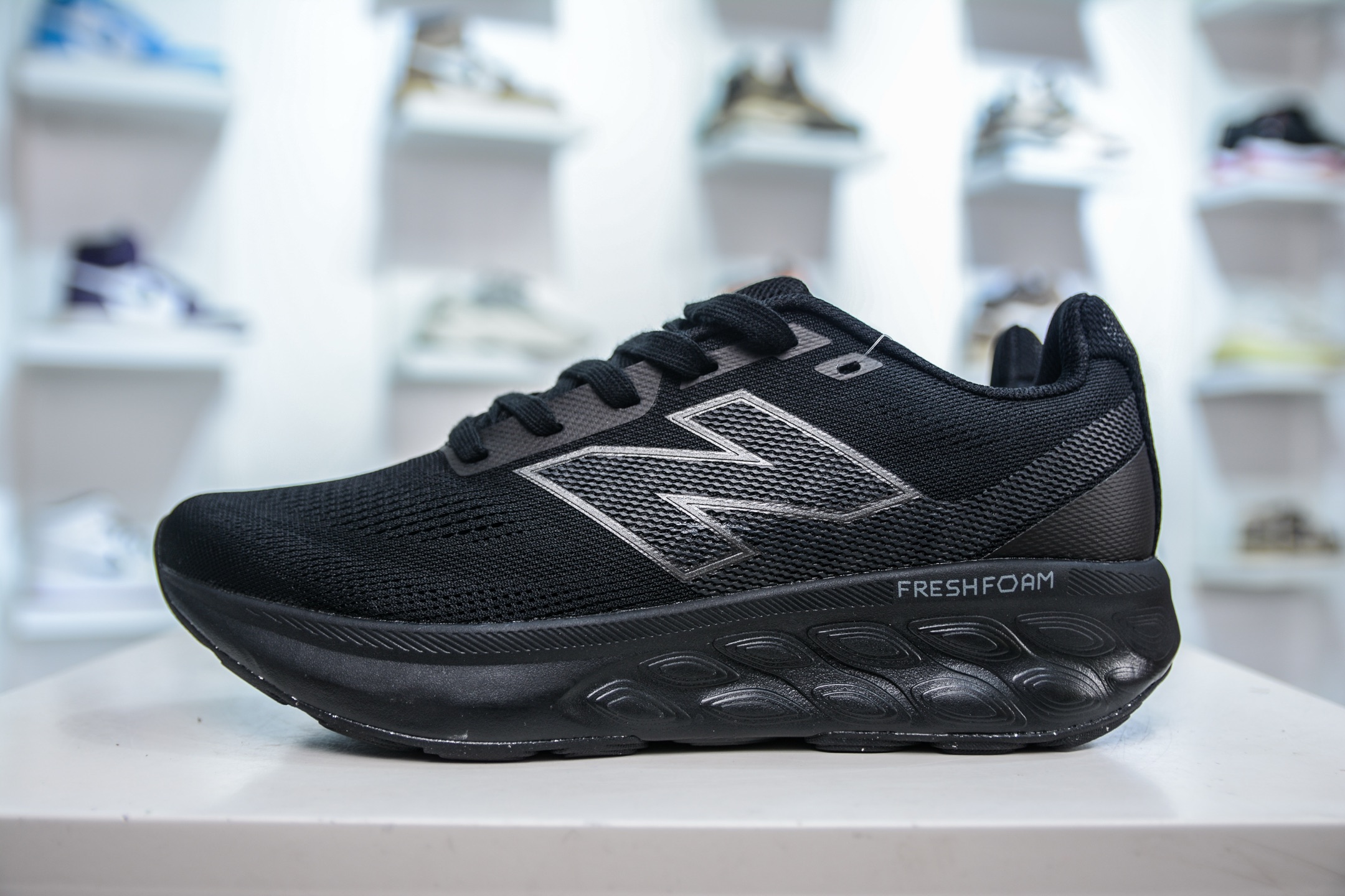 New Balance NB FuelCell Supercomp NB跑步鞋  M520LI9