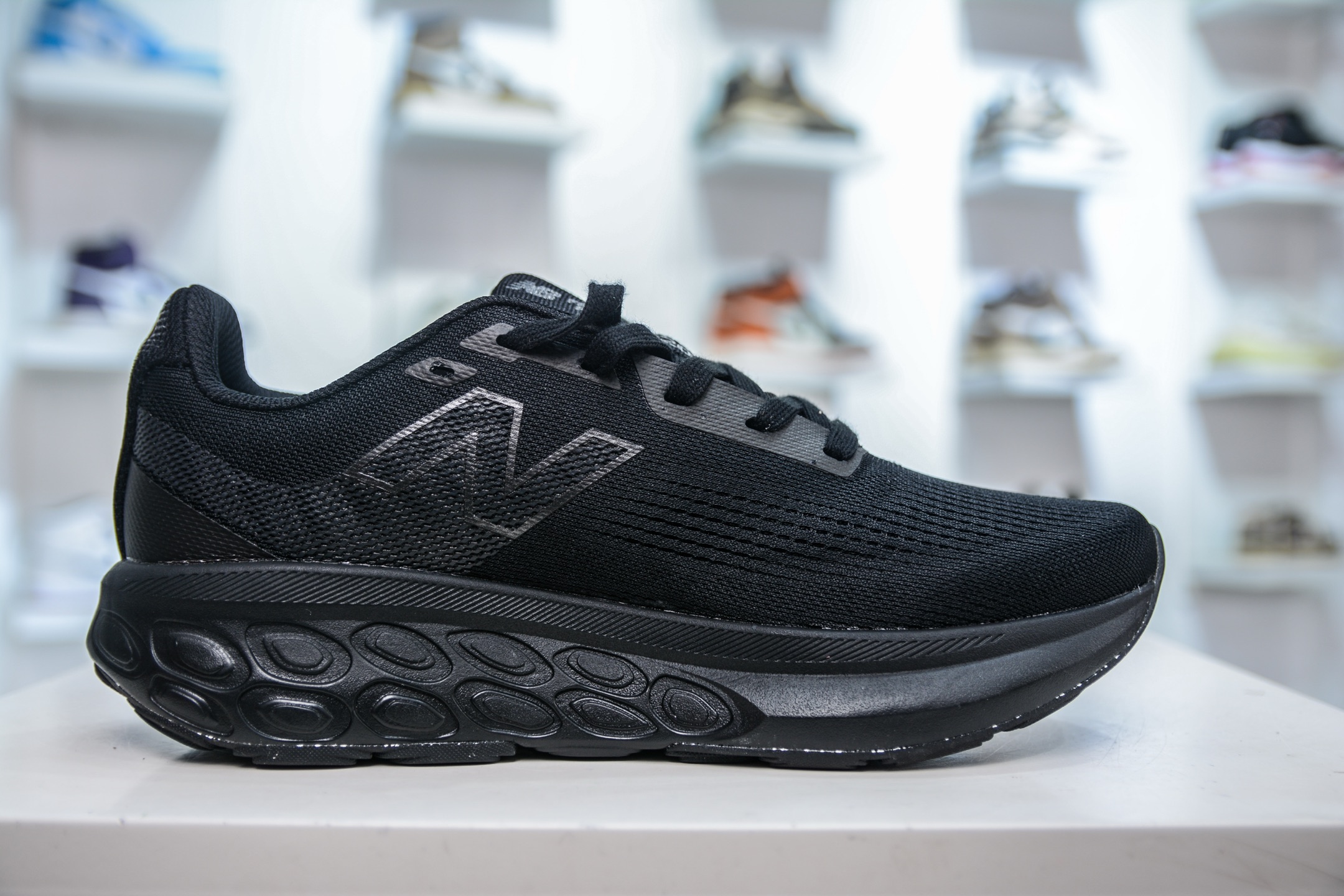 New Balance NB FuelCell Supercomp NB跑步鞋  M520LI9