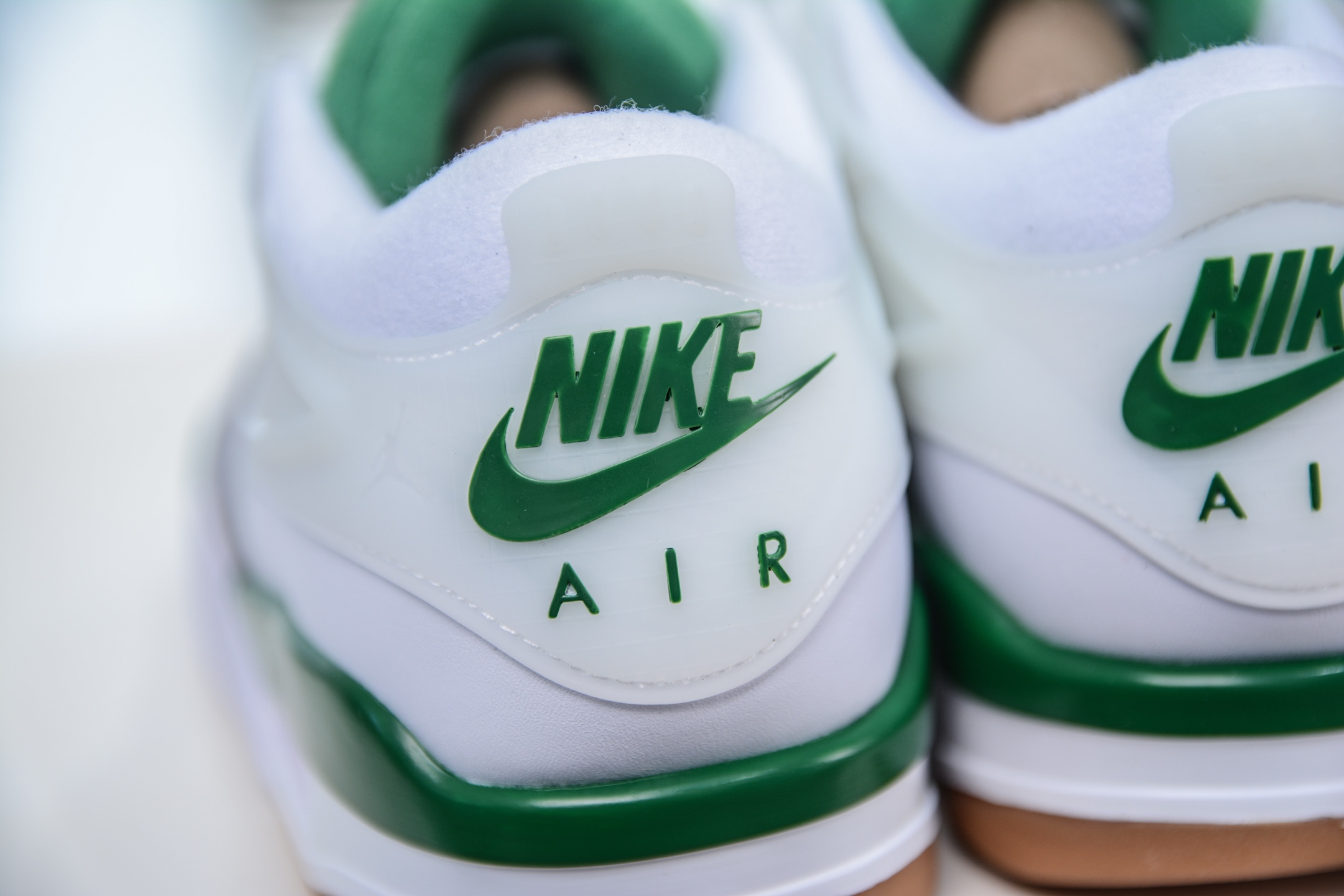 Air Jordan III Golf Shoes White and Green, Maximum Comfort, Maximum Performance 3 i1742322831960 3146 0 2