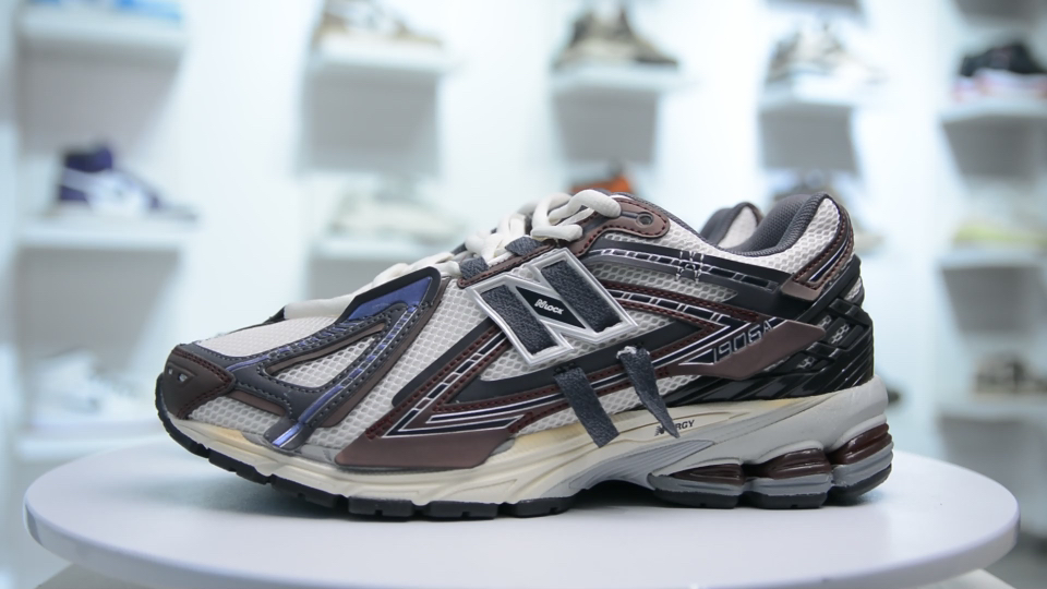 New Balance 1906R Sneakers - Comfortable and Stylish Running Shoes