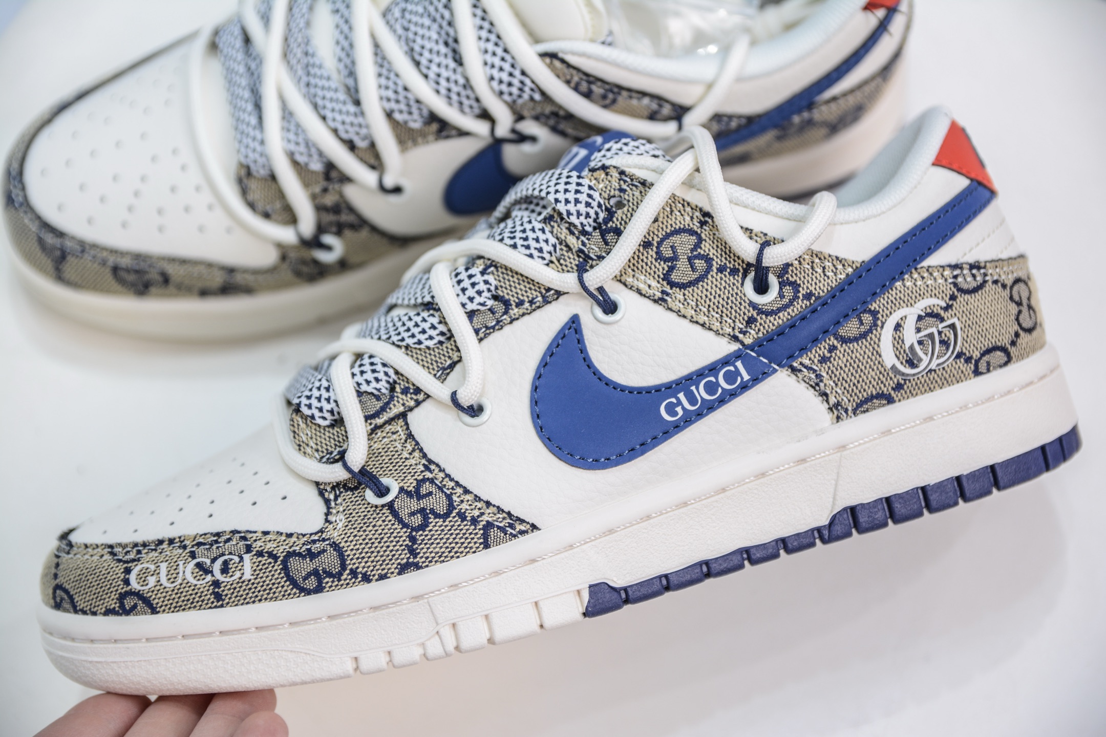 300  Nike SB Dunk Low x GUCCI 古驰联名-绑带织布蓝勾  SJ2068-317