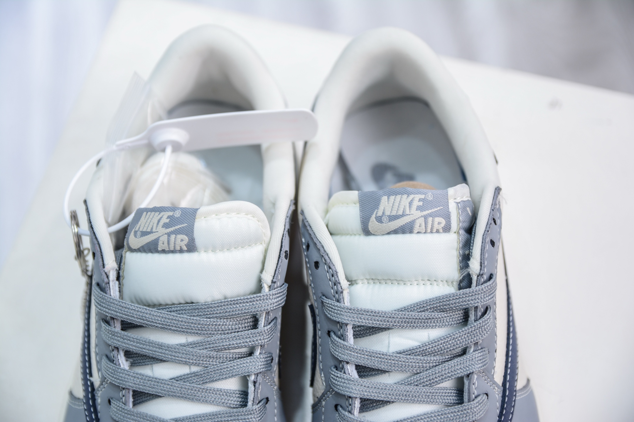 270  Travis Scott x Air Jordan 1 Low 鬼脸米灰蓝生胶   LD2025-005