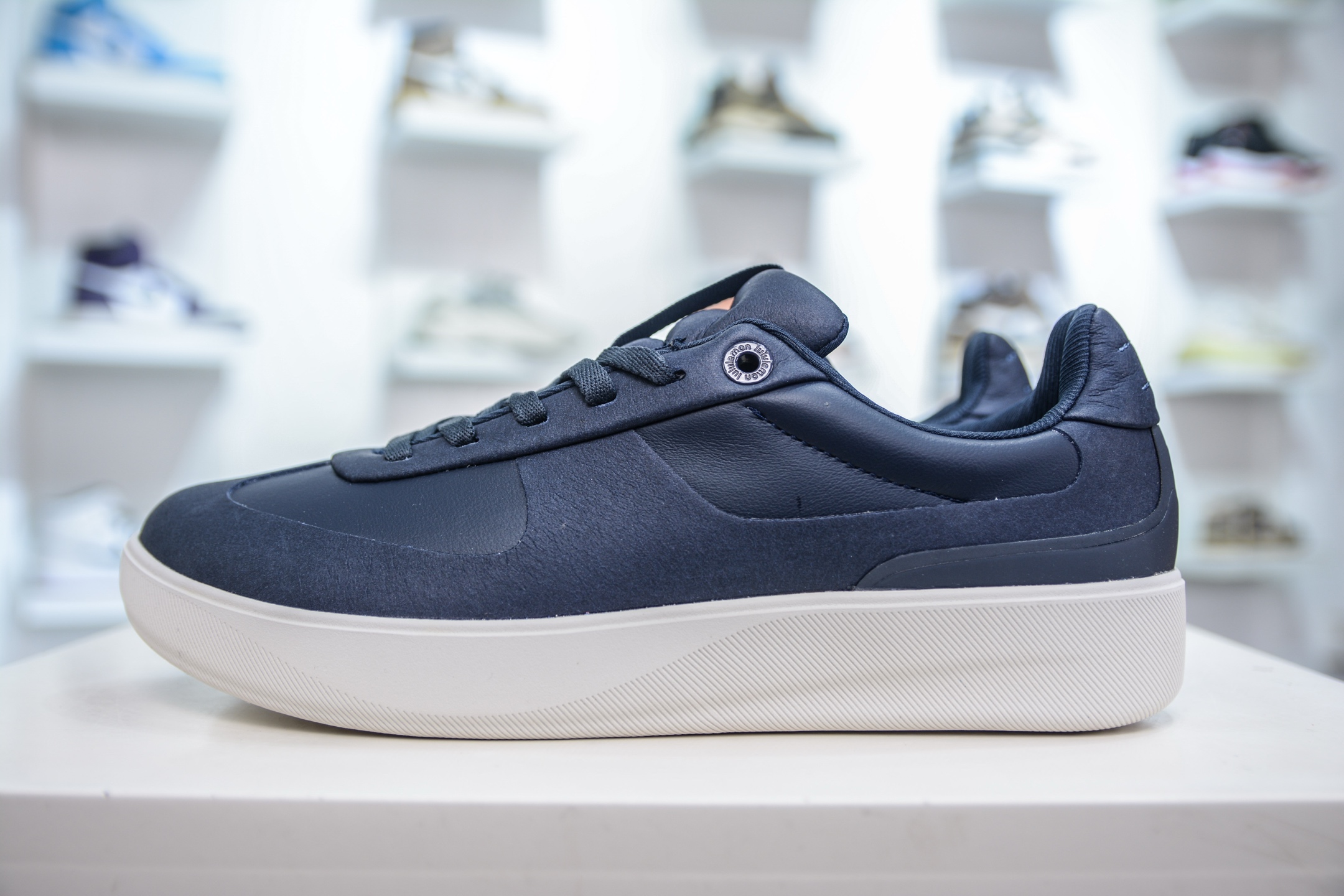 260  CS版 lululemon Cityverse 露露乐檬极简主义减震耐磨低帮生活休闲鞋
