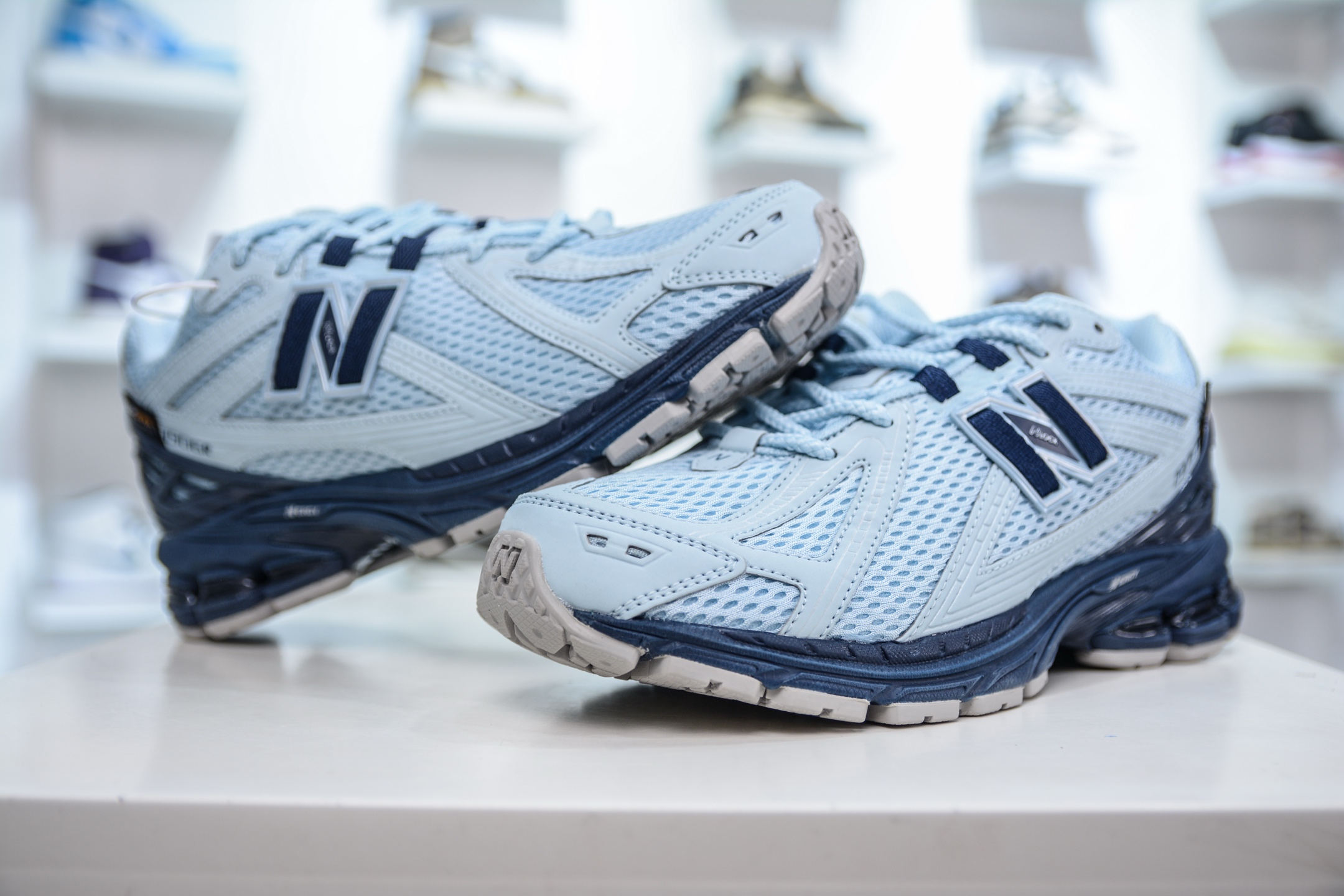 210  T版纯原 New Balance M1906R系列 复古老爹防滑耐磨低帮 跑步鞋  M1906CDA