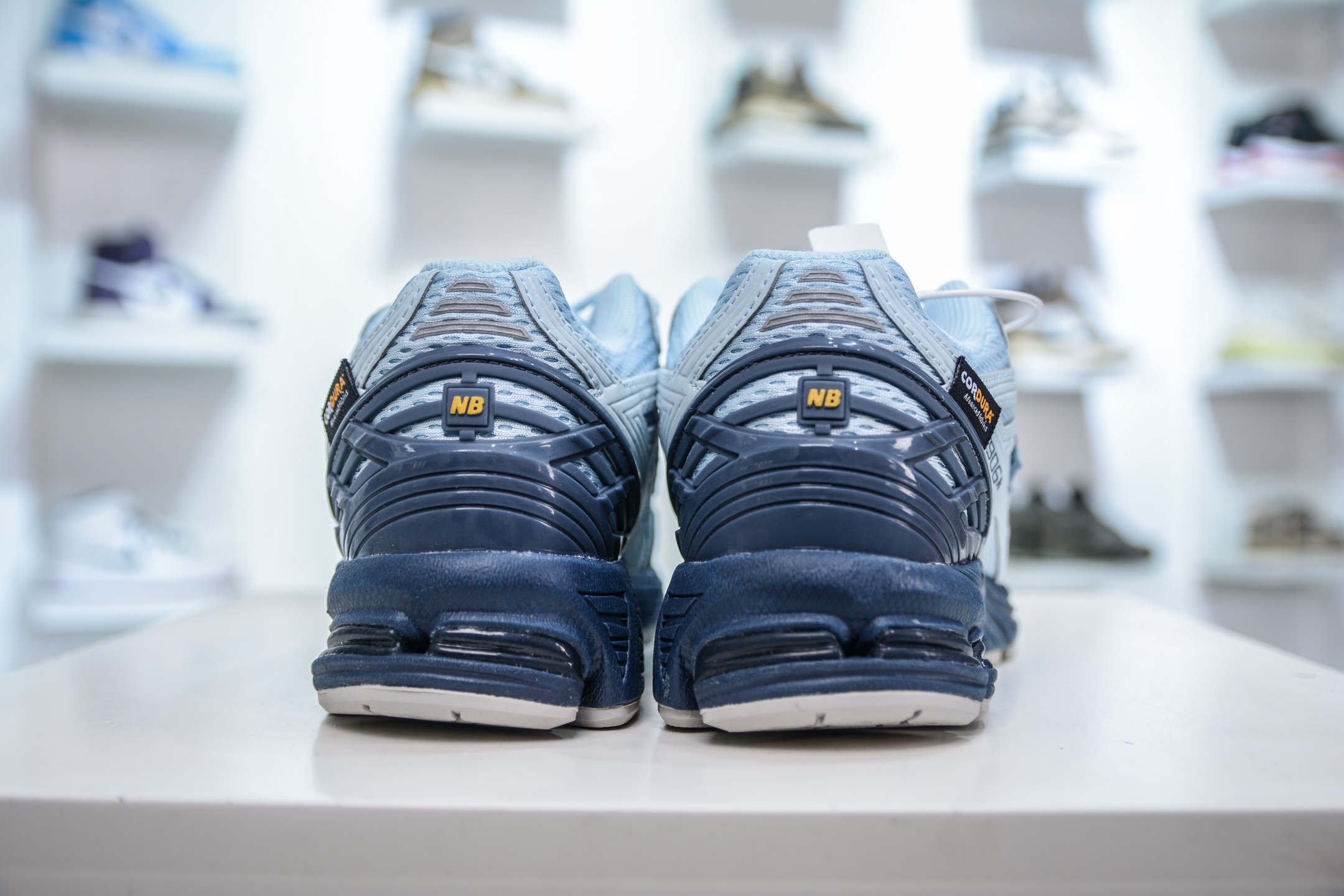 210  T版纯原 New Balance M1906R系列 复古老爹防滑耐磨低帮 跑步鞋  M1906CDA