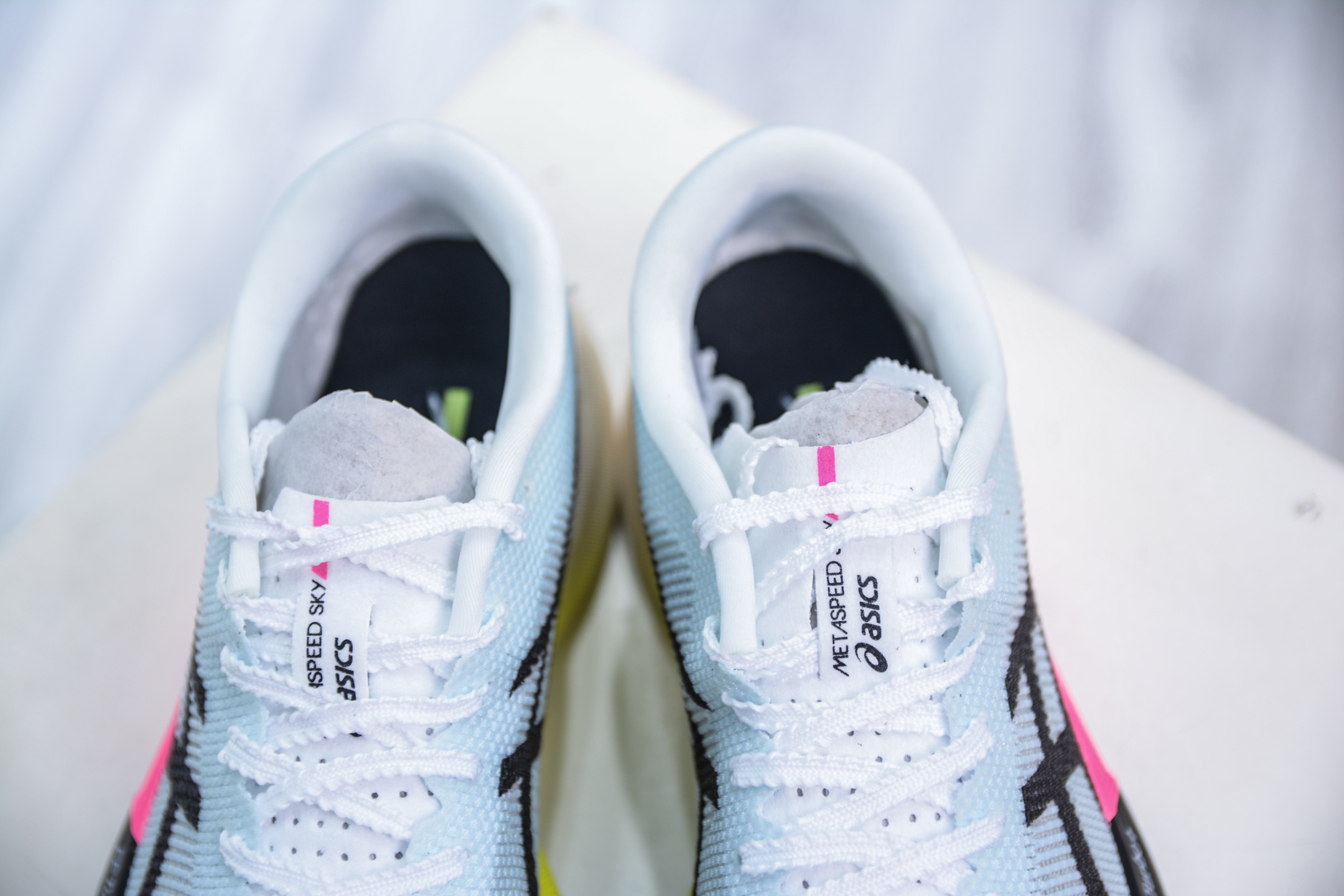 190  亚瑟士/Asics Metaspeed Sky Paris 进化版竞速马拉松巴黎系列低帮碳板竞速轻量透气缓震休闲运动跑步鞋 1013A123-401