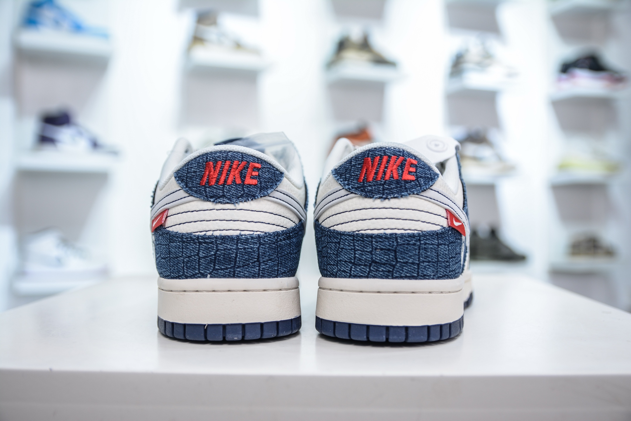Nike SB Dunk Low x Stussy 斯图西联名-白蓝牛仔 ZH2598-268