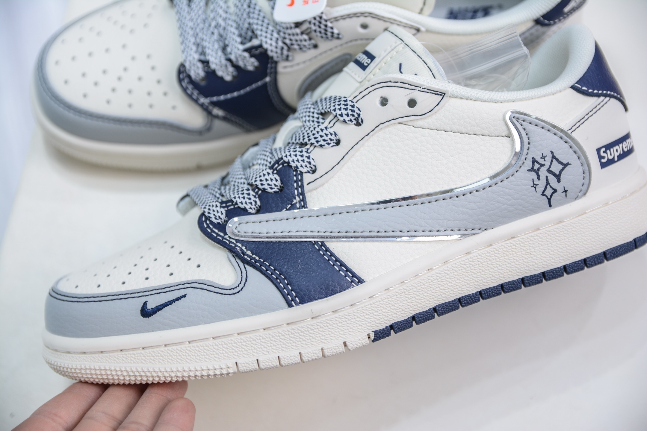 270   TS x Air Jordan 1 Retro Low x Supreme  SUP联名-白灰蓝  XS7089-549