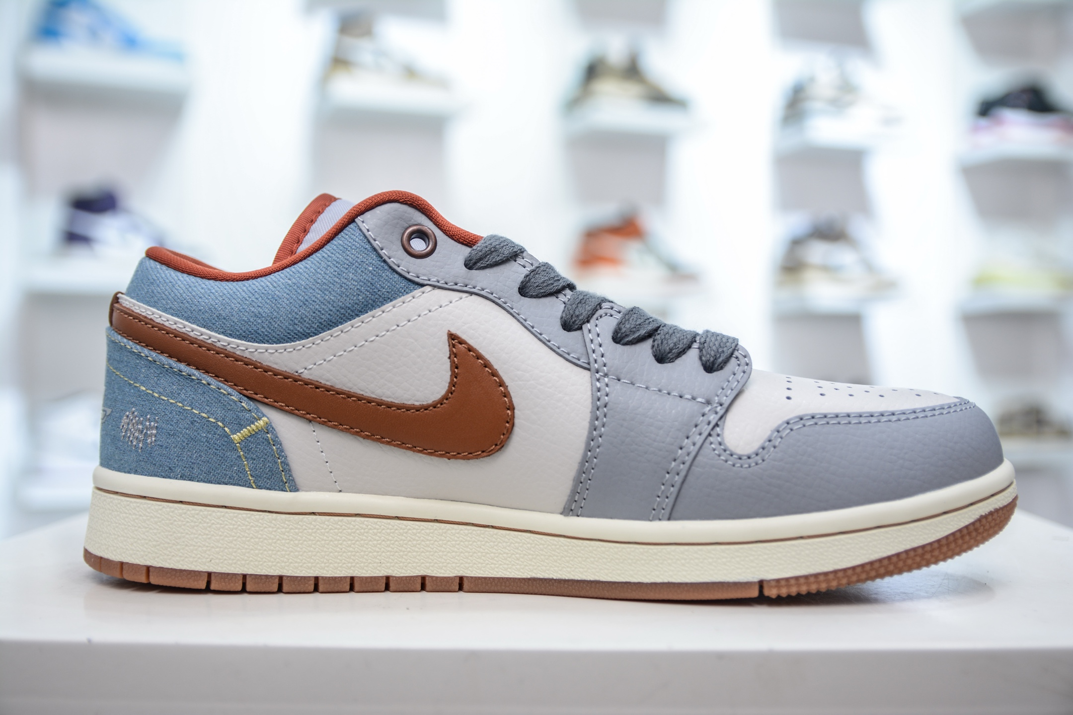 220  X版纯原 顶级Air Jordan 1 Low SE”Phantom Denim Swoosh 灰棕牛仔  FZ5045-091