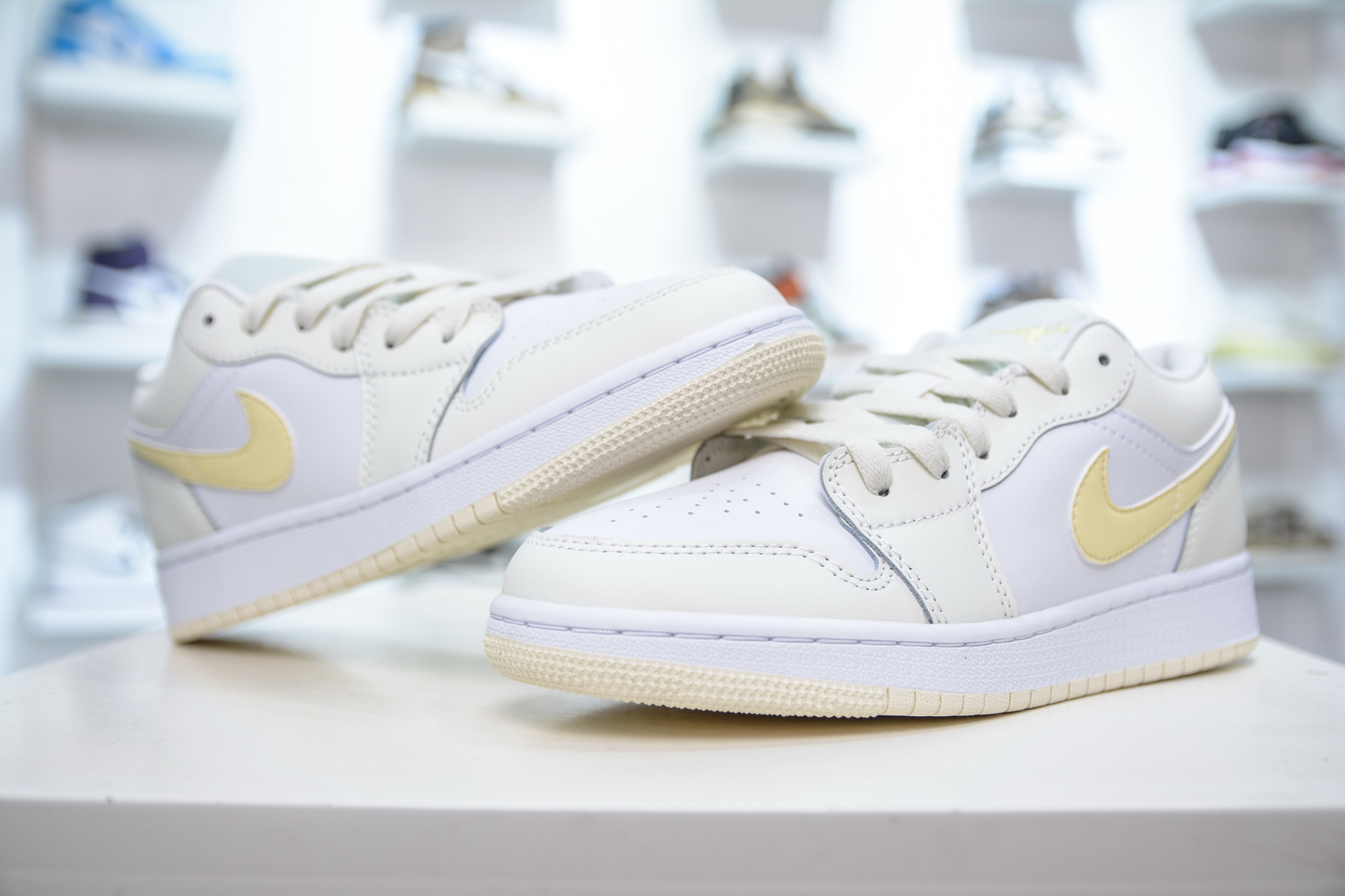 220  X版纯原 顶级Air Jordan 1 Low”Zesty Lemon” 米白柠檬黄   FV8486-181