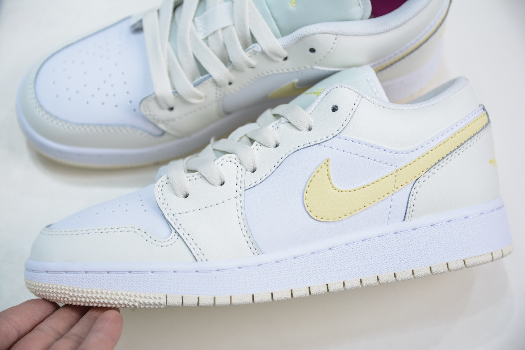220  X版纯原 顶级Air Jordan 1 Low”Zesty Lemon” 米白柠檬黄   FV8486-181