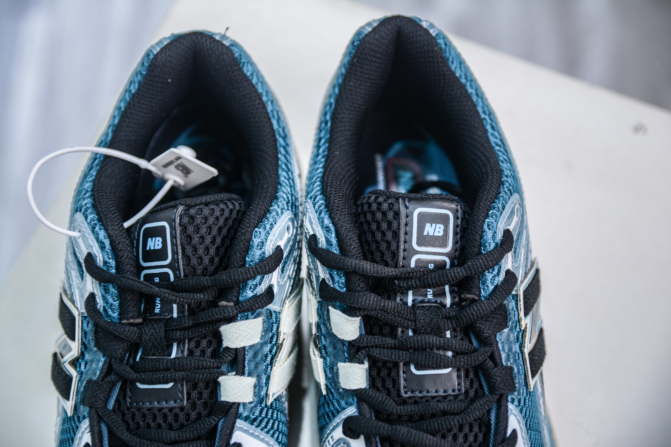 210  T版纯原 New Balance M1906R系列 复古老爹防滑耐磨低帮 跑步鞋 M1906RFP