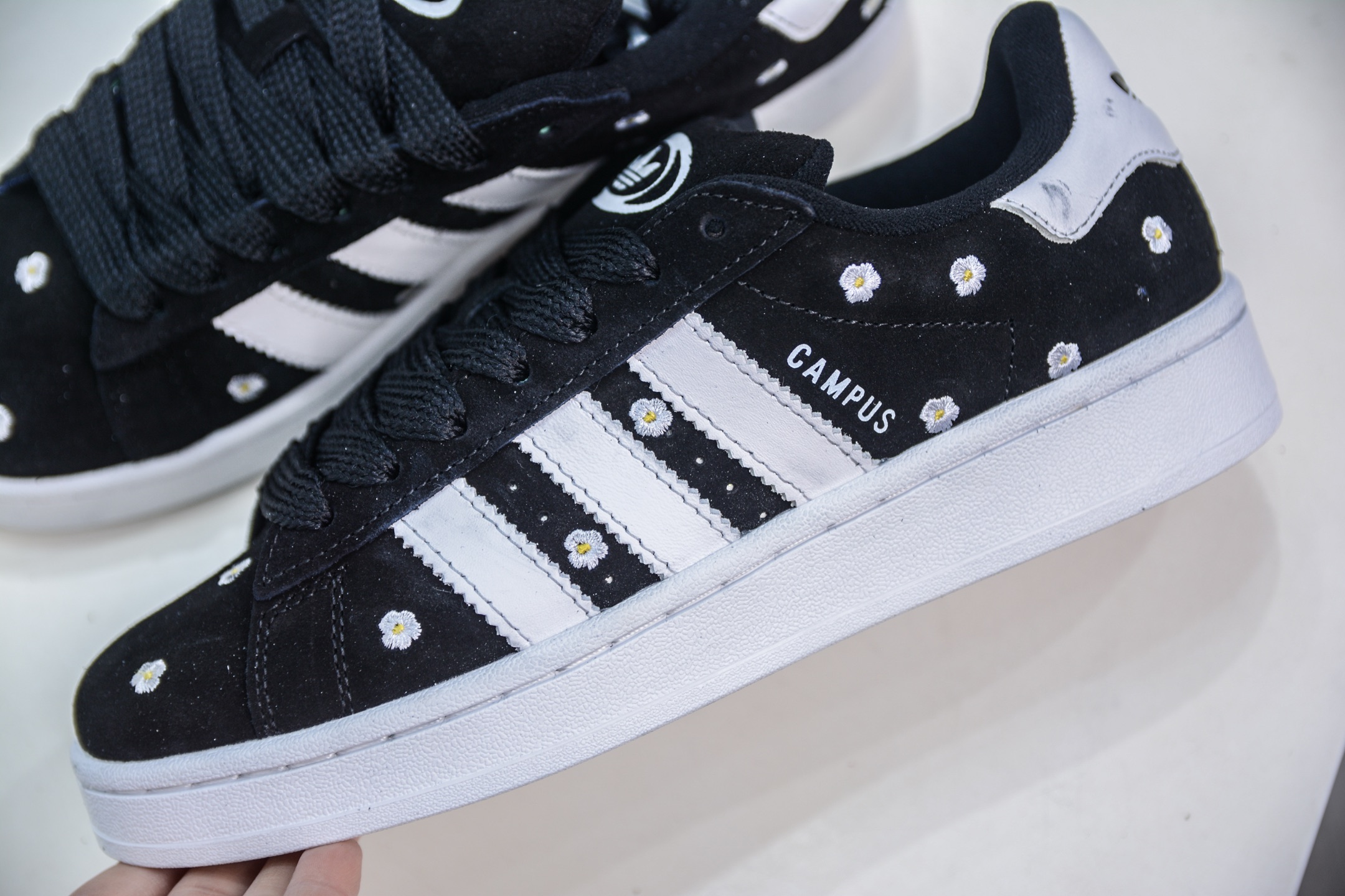 adidas Originals Campus 00s 小面包 IF9640