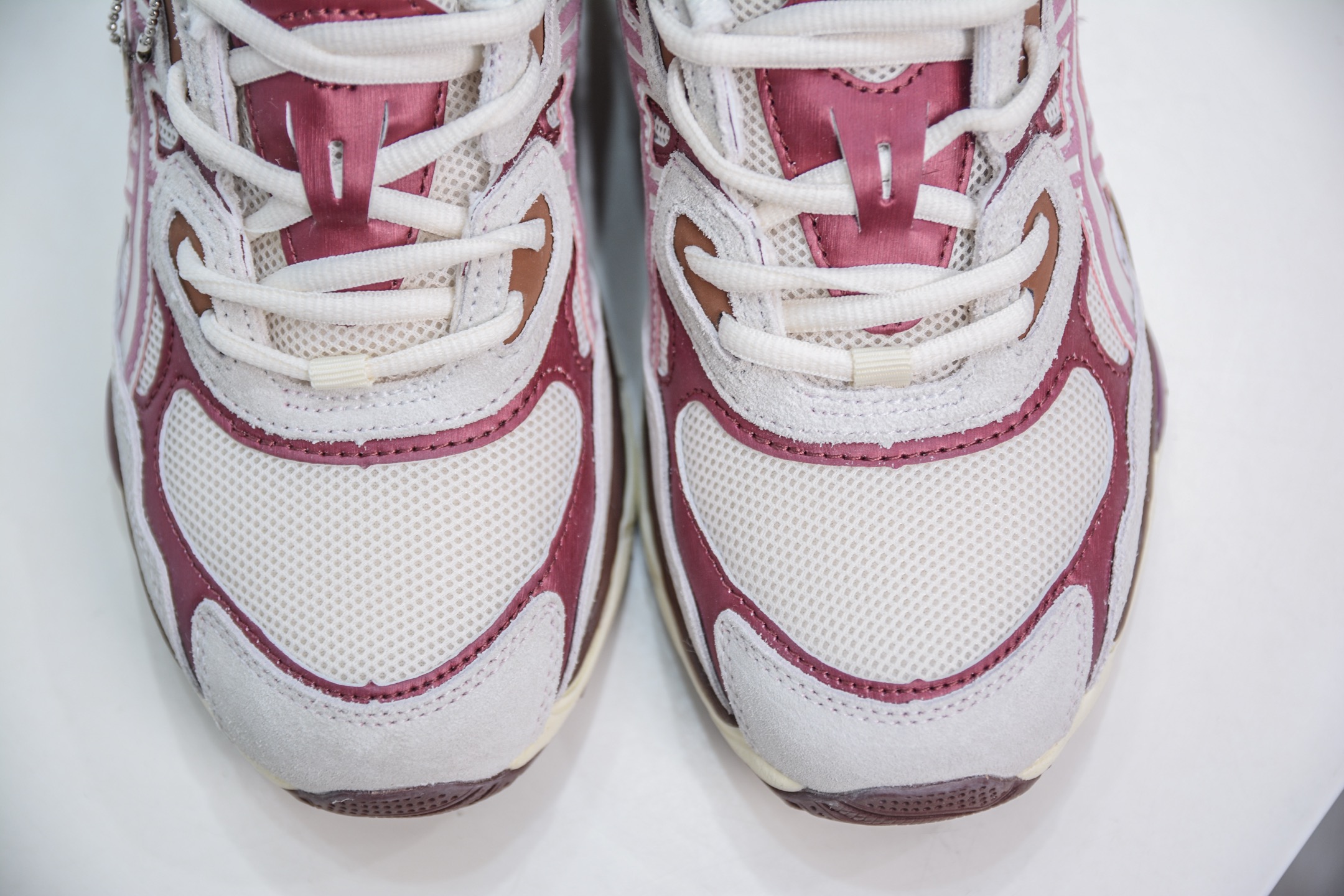 200  Asics Gel-NYC 纯原版本 亚瑟士运动休闲透气专业跑鞋  1203A788-100