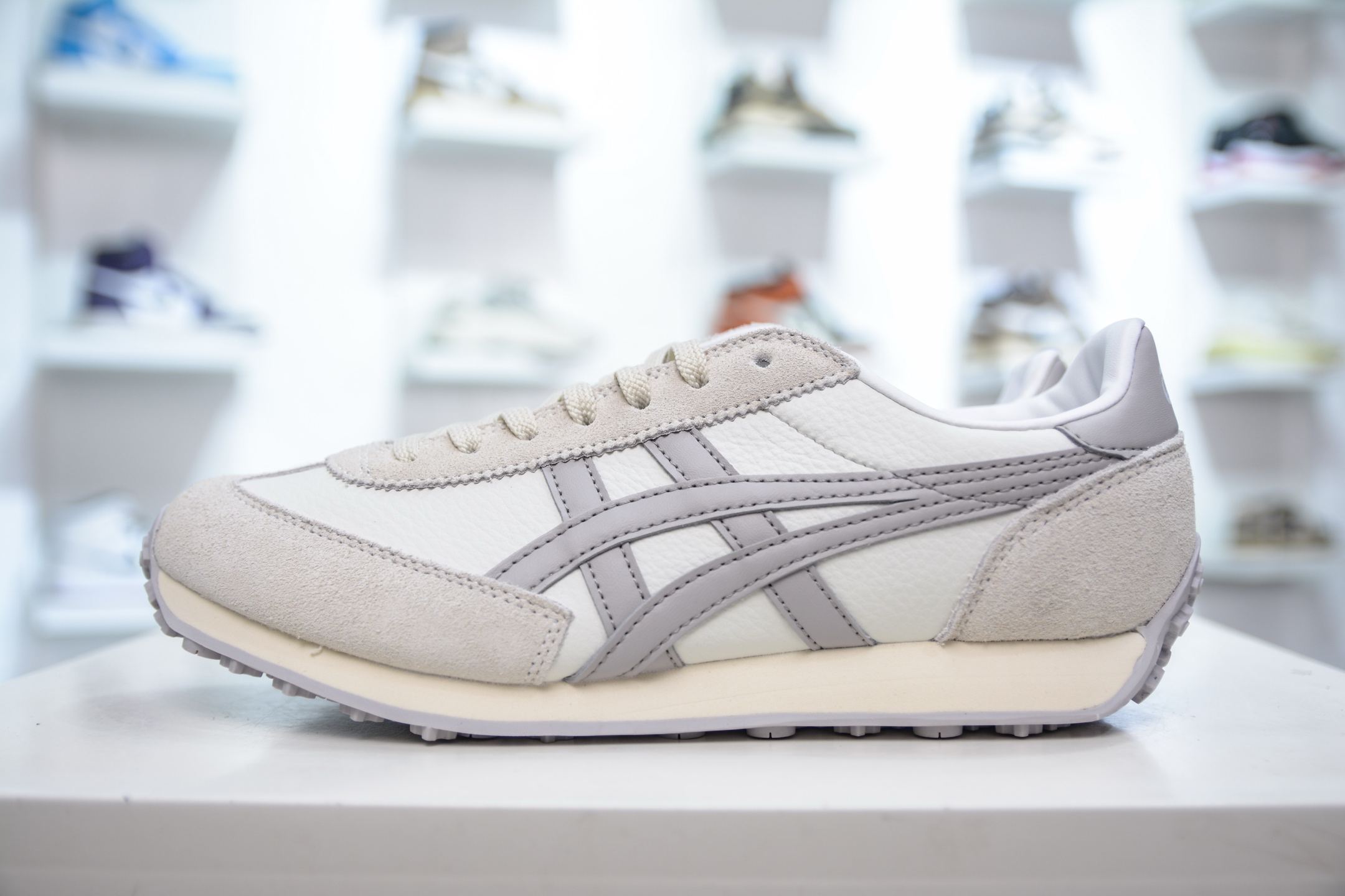 170  鬼冢虎Onitsuka Tiger California 78系列 FS11超舒适缓震复合底 透气跑步鞋  1183C207-100