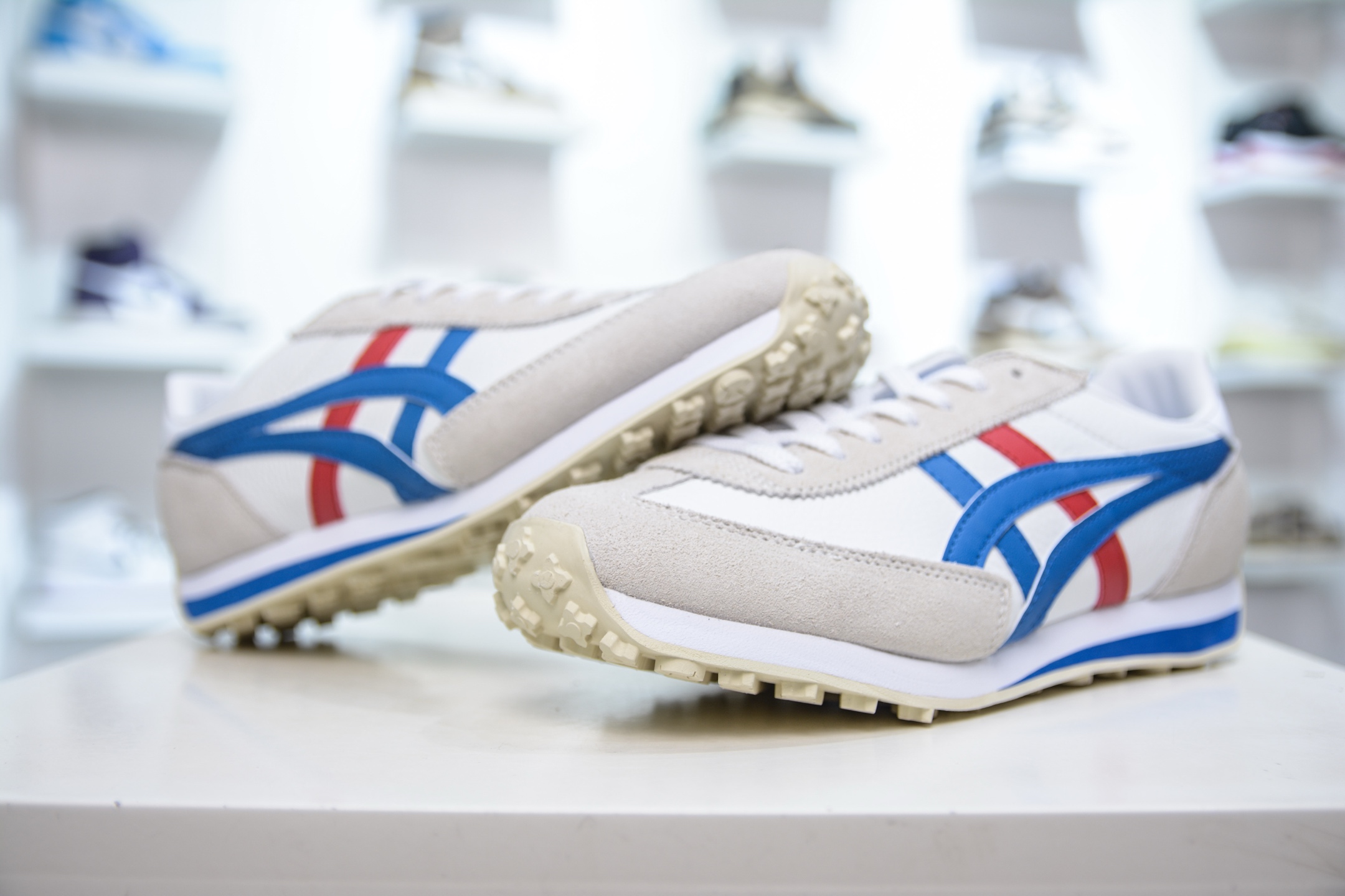 170  鬼冢虎Onitsuka Tiger California 78系列 FS11超舒适缓震复合底清凉透气跑步鞋  1183B411-101