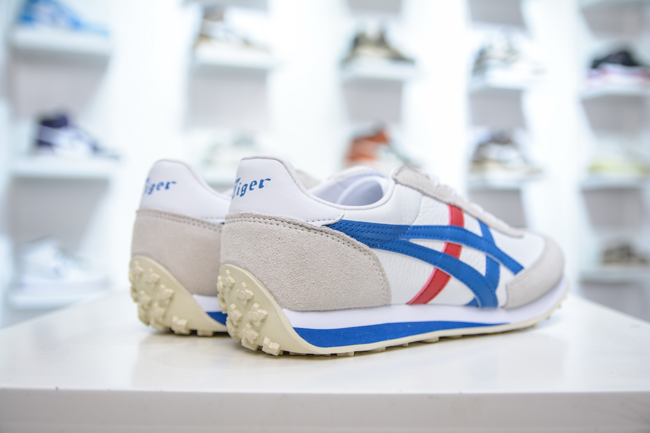 170  鬼冢虎Onitsuka Tiger California 78系列 FS11超舒适缓震复合底清凉透气跑步鞋  1183B411-101
