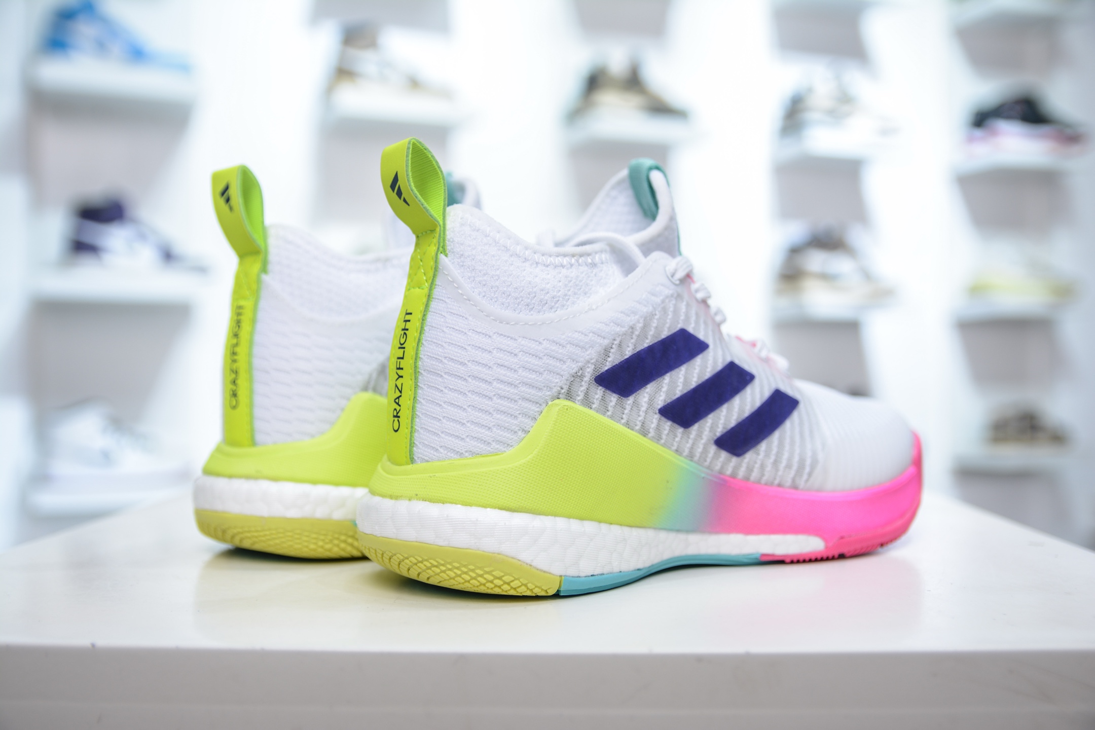 260  ADIDAS CRAZYFLIGHT MID 运动鞋记忆回弹BOOST真爆大底 运动排球鞋 HP3337