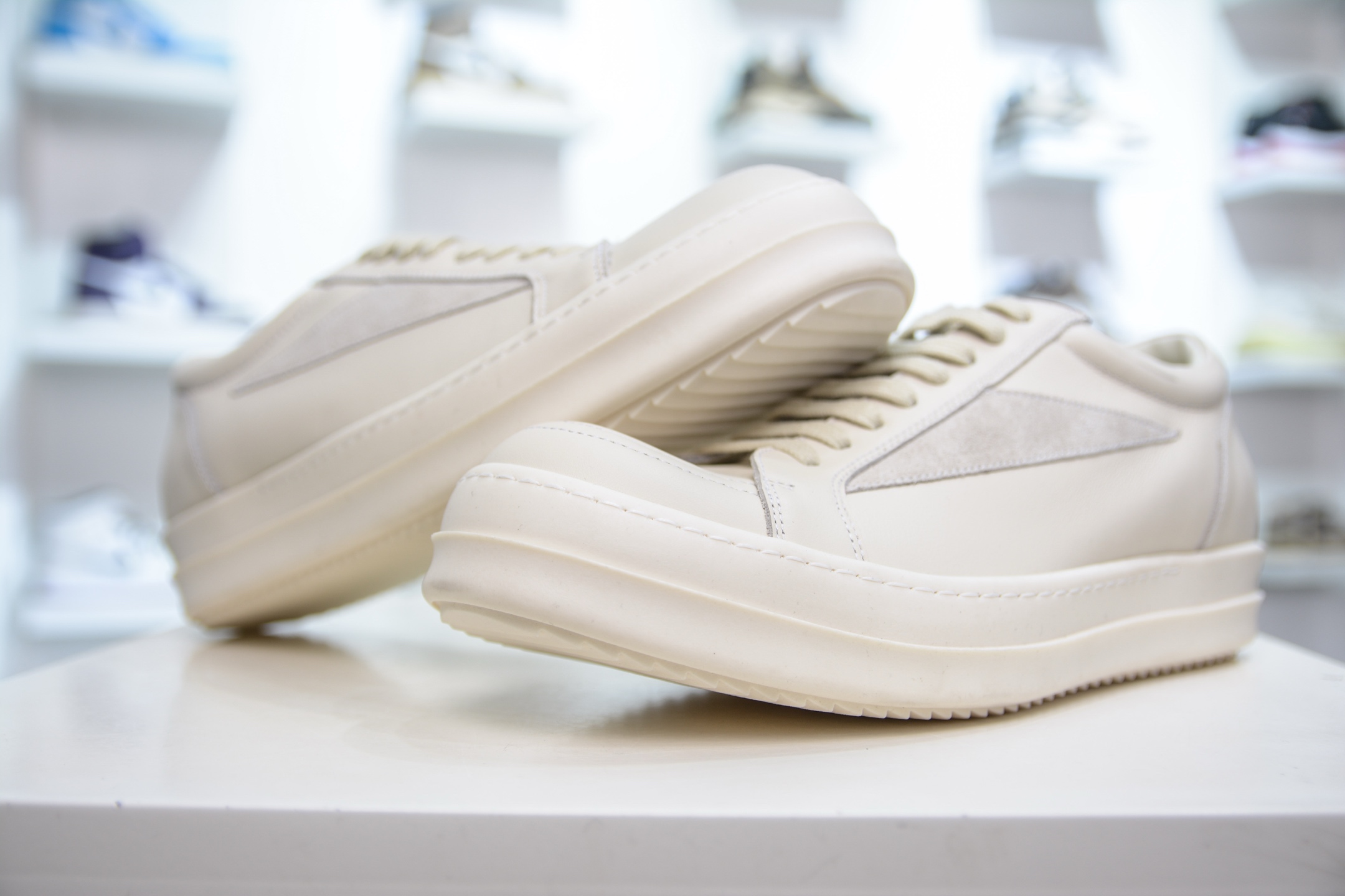OG纯原 Rick Owens Drkshdw 瑞克·欧文斯低帮 白皮面 时尚运动板鞋