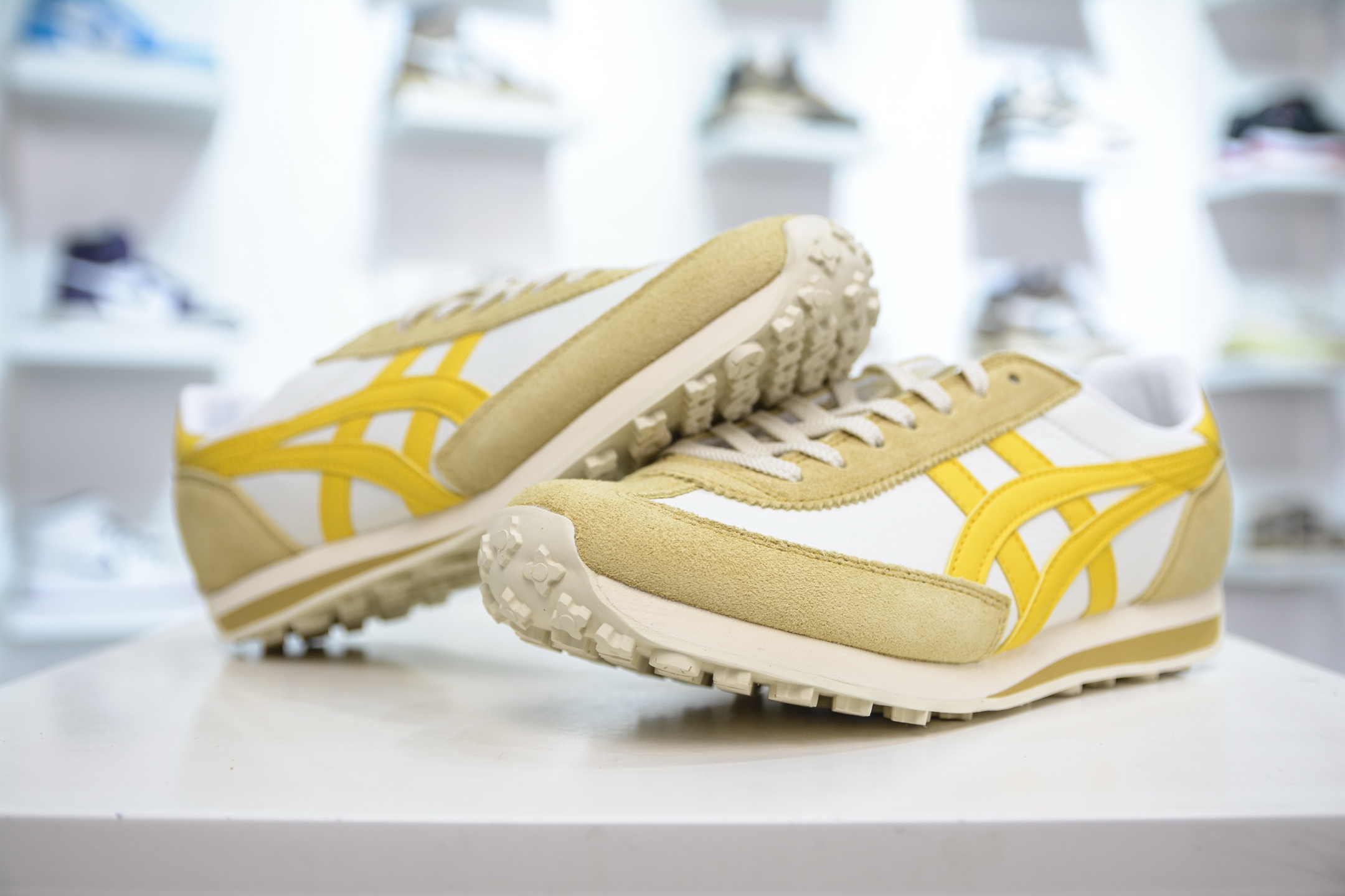 170  鬼冢虎Onitsuka Tiger California 78系列 FS11超舒适缓震复合底 透气跑步鞋  1183B411-750