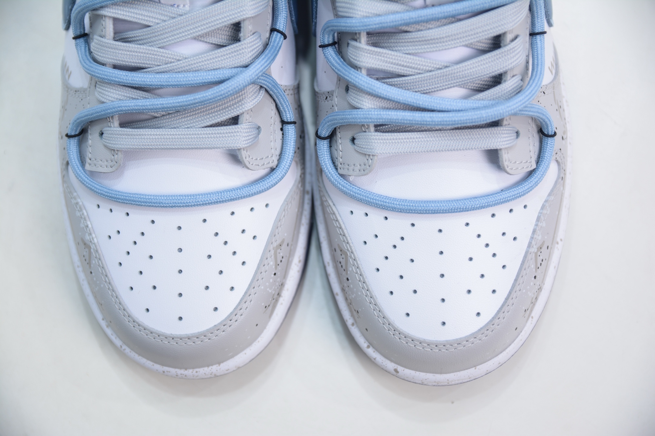 280  YC纯原 NK Dunk Low 水墨晕染  米蓝色  DV0833-103