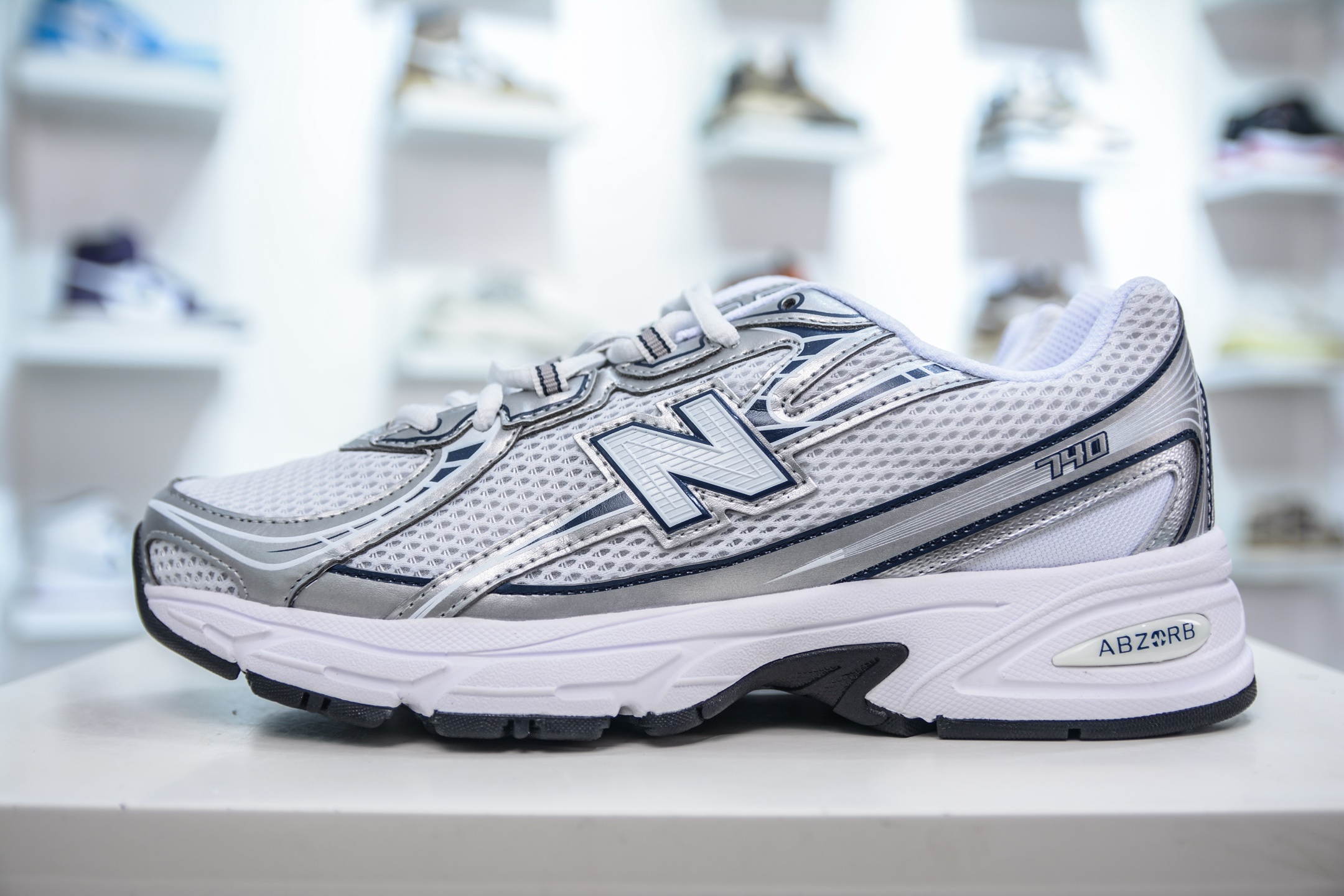 190  DT纯原 New Balance 740系列 复古休闲运动慢跑鞋  U740WN2