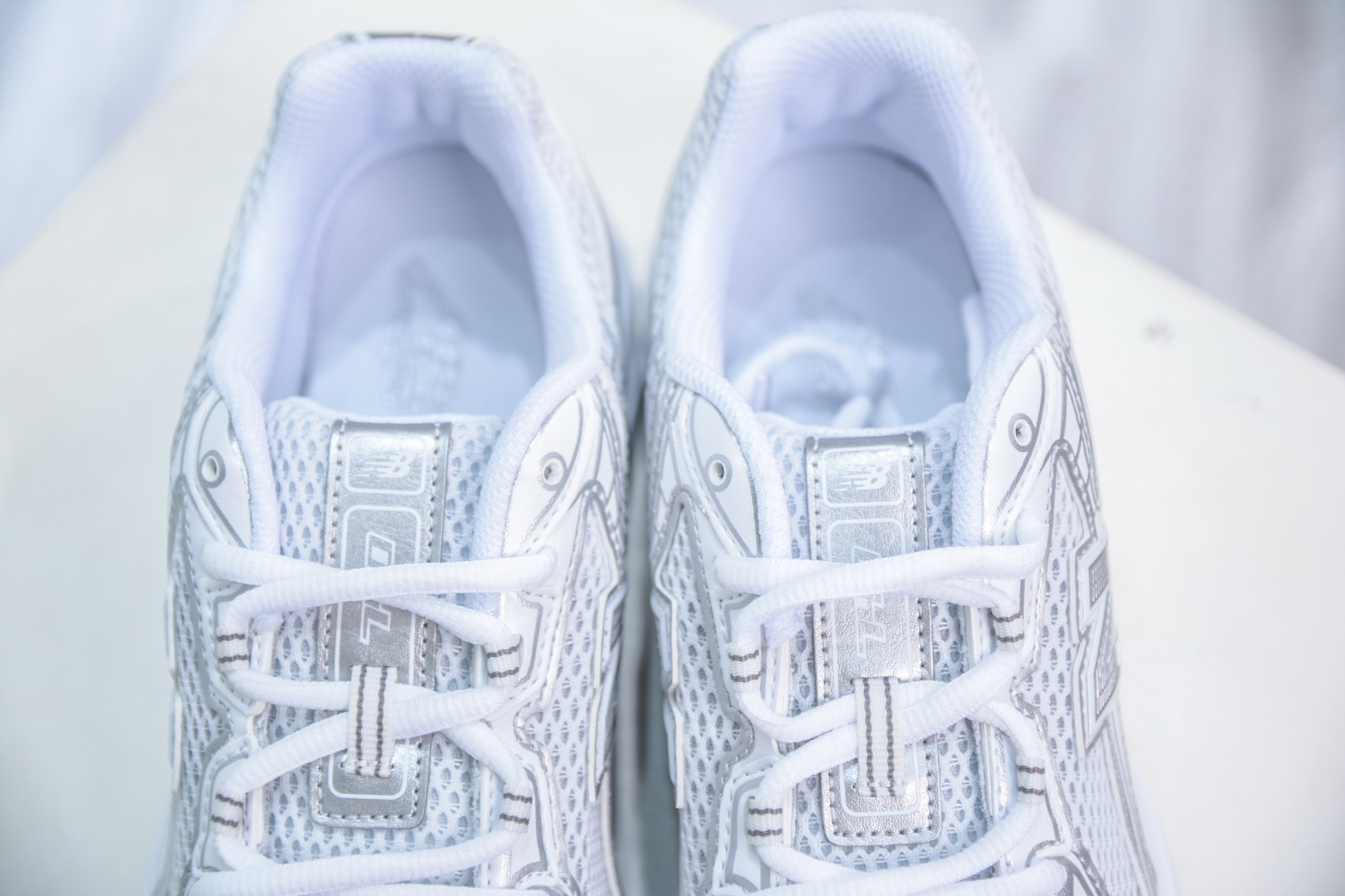 190  DT纯原 New Balance 740系列 复古休闲运动慢跑鞋  U740WM2