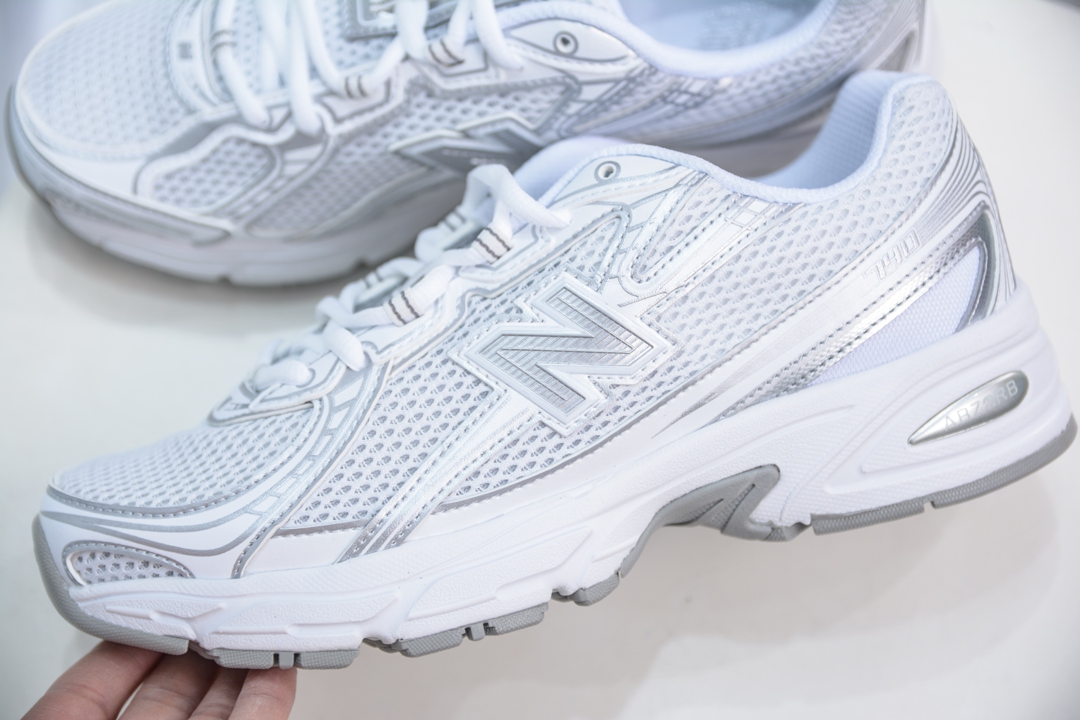 190  DT纯原 New Balance 740系列 复古休闲运动慢跑鞋  U740WM2