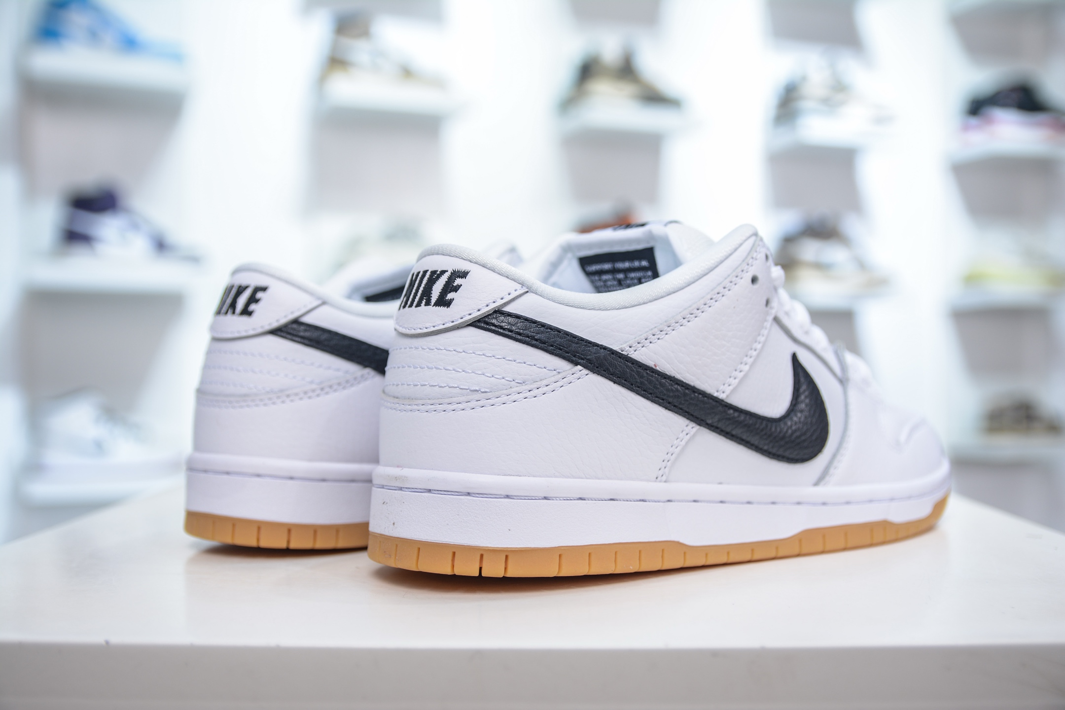 260  AY版纯原 NK SB Dunk Low Pro lso ”White Gum” 白黑生胶  CD2563-101