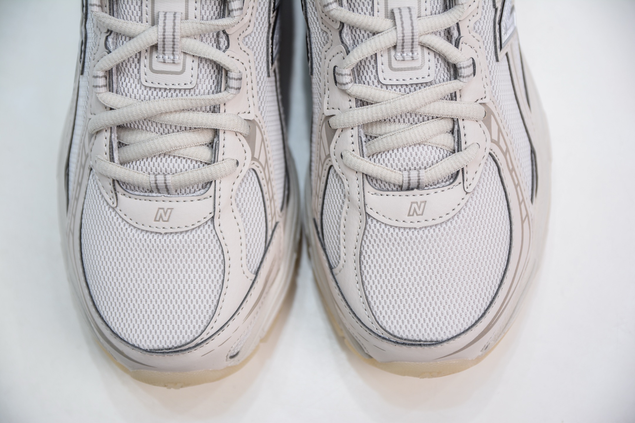 190  DT纯原 New Balance 740系列 复古休闲运动慢跑鞋  U740LN1