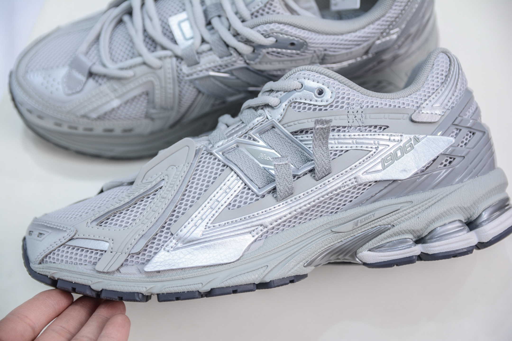 210  T版纯原 New Balance M1906R系列 复古老爹防滑耐磨低帮 跑步鞋 M1906AG