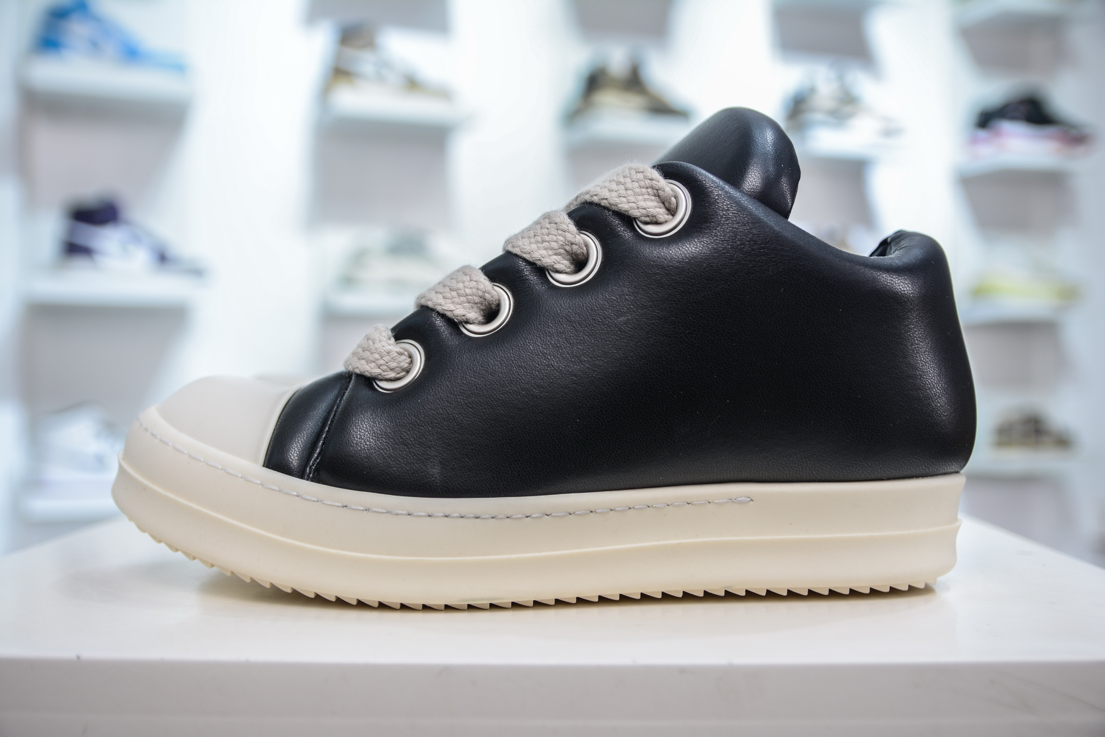480  OG纯原 RO欧文斯Rickowens 主线 “西瓜头款式黑色皮面粗鞋带面包鞋”